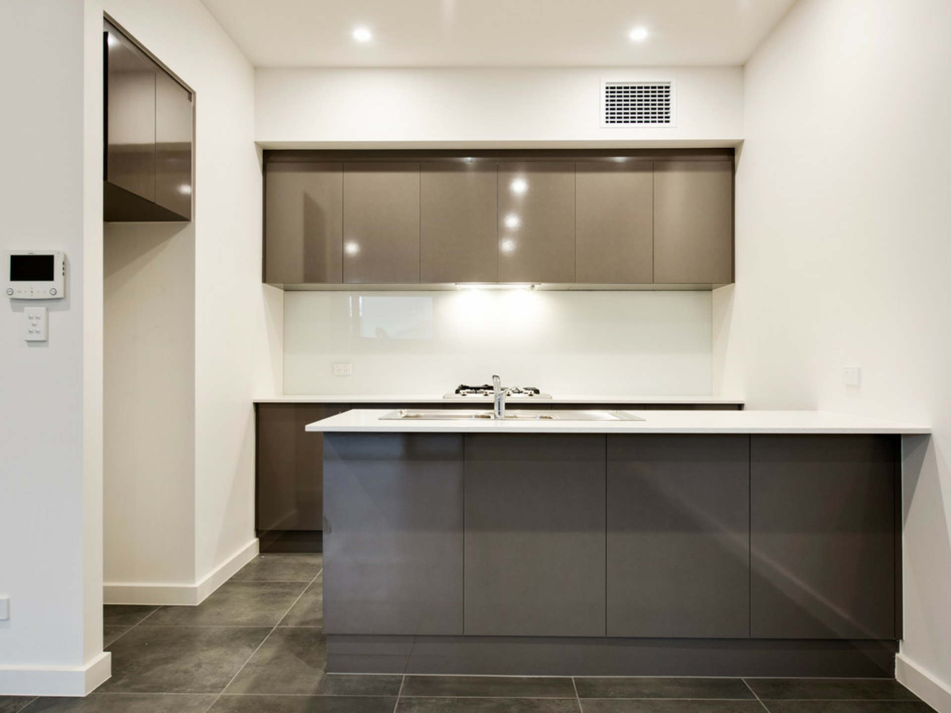 2/4 Sheppards Lane, NORWOOD