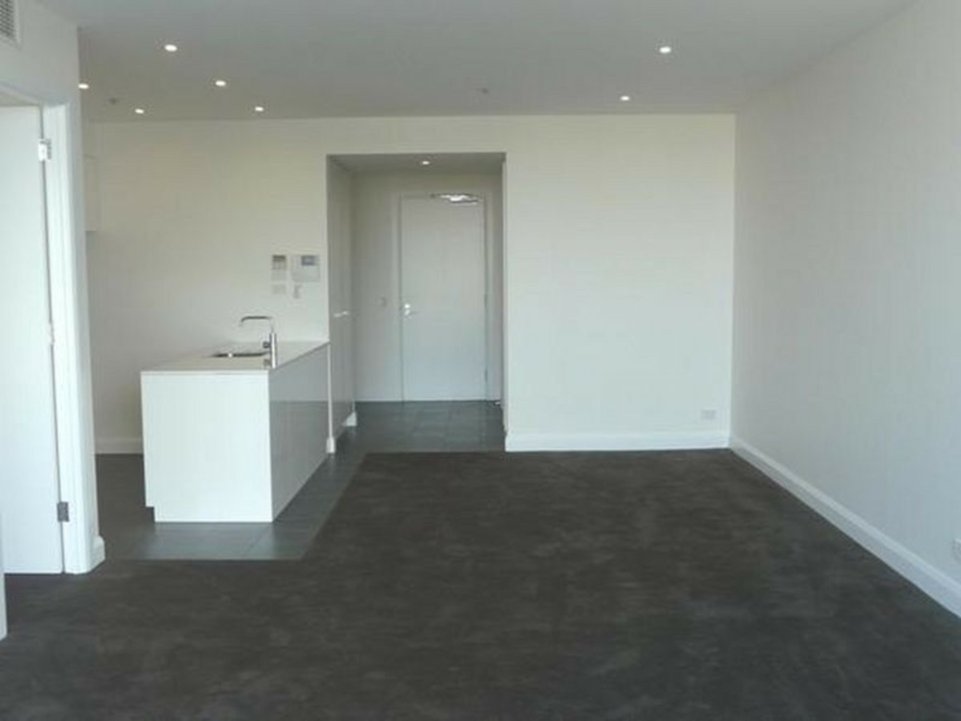 1404/47 Hindmarsh Square,