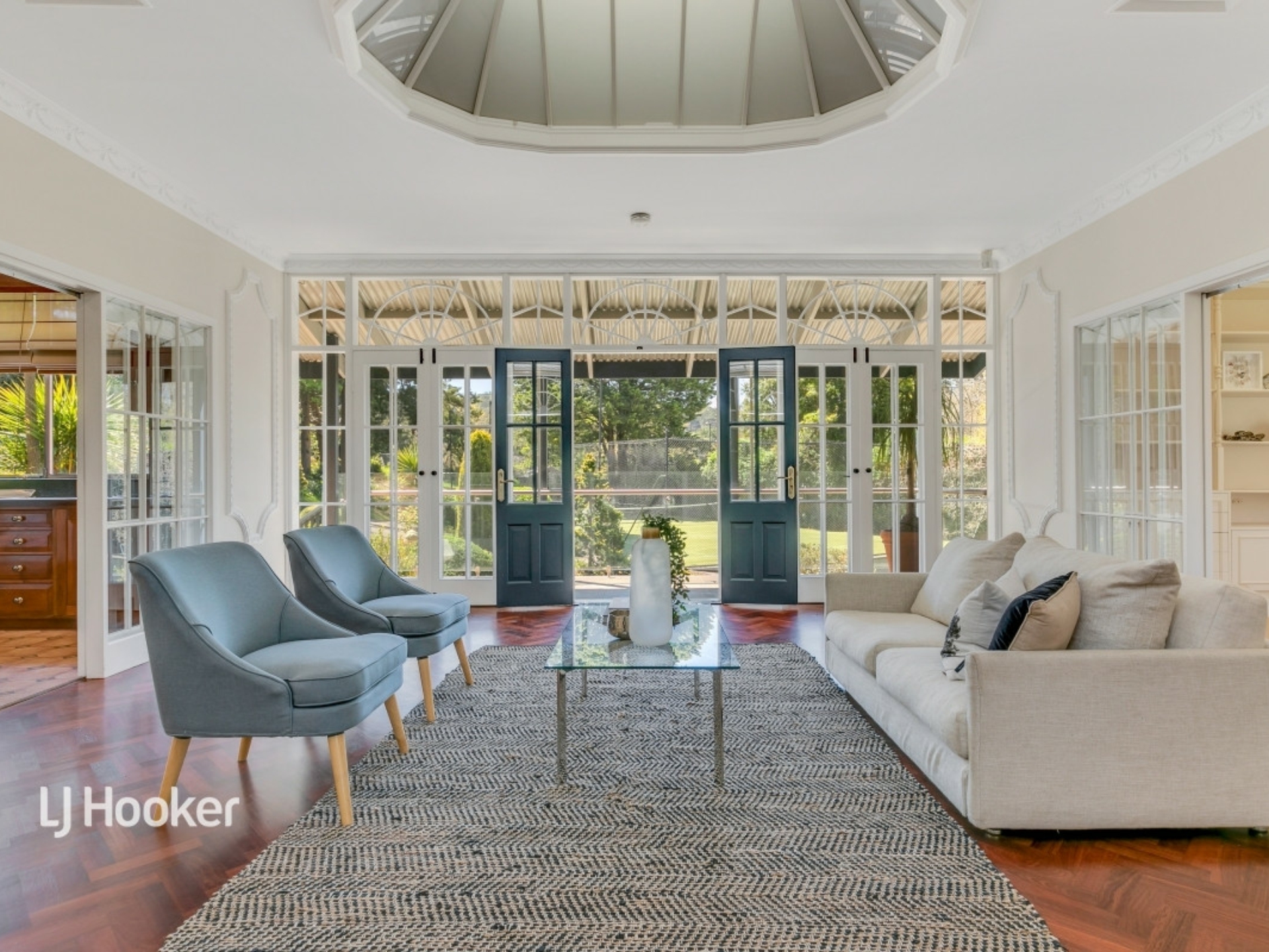 16 The Crescent, CRAFERS