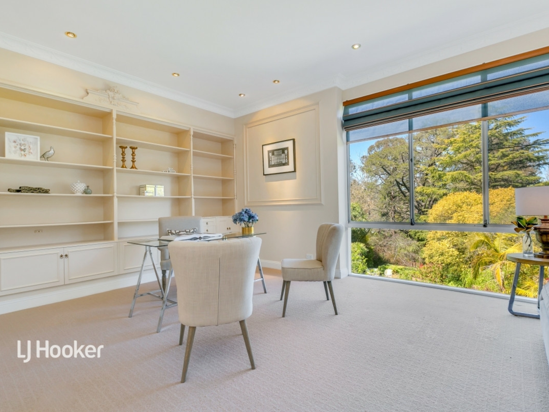 16 The Crescent, CRAFERS