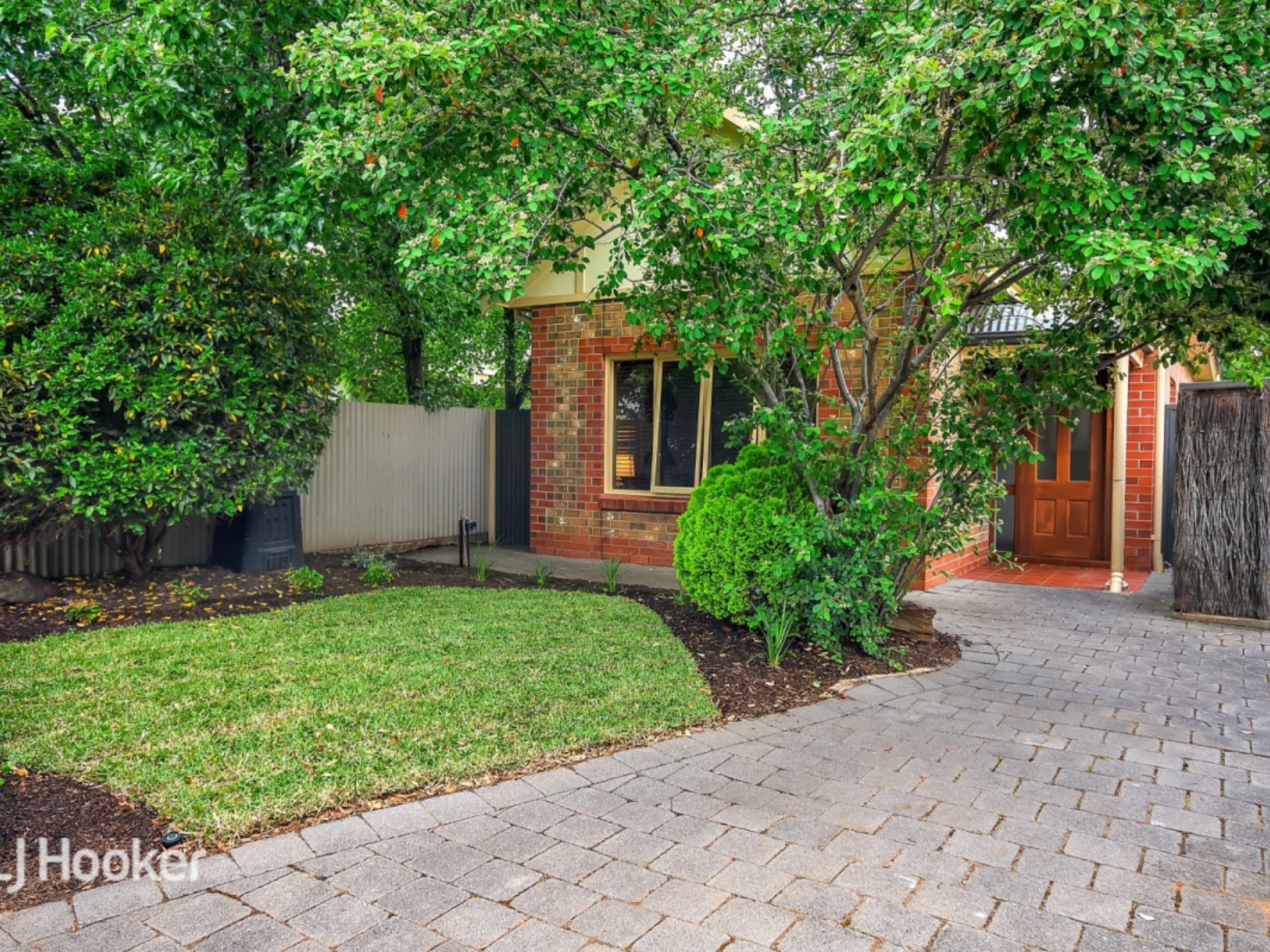 1/17 Nora Street, MAYLANDS