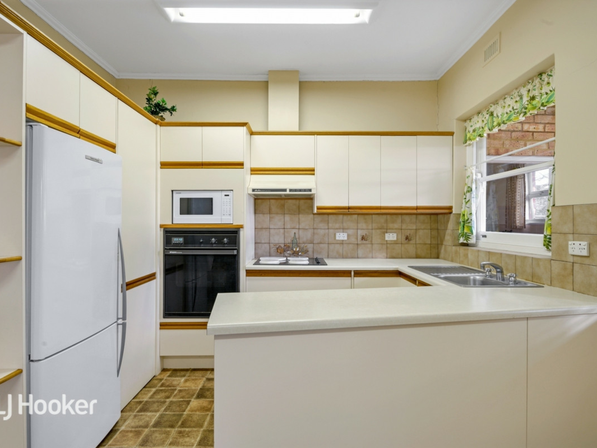 7 Oakleigh Avenue, MAGILL