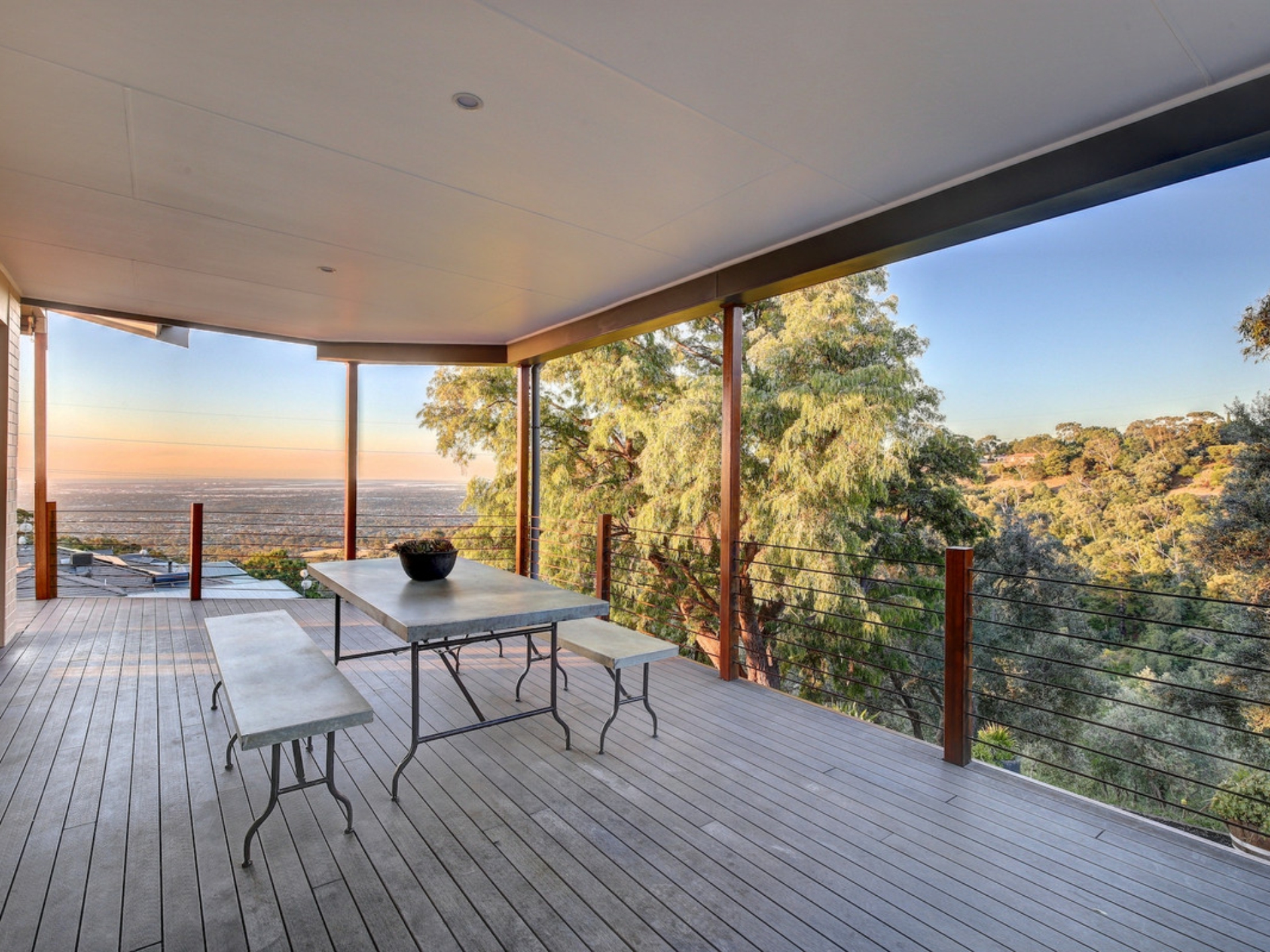 73 Woodland Way, TERINGIE