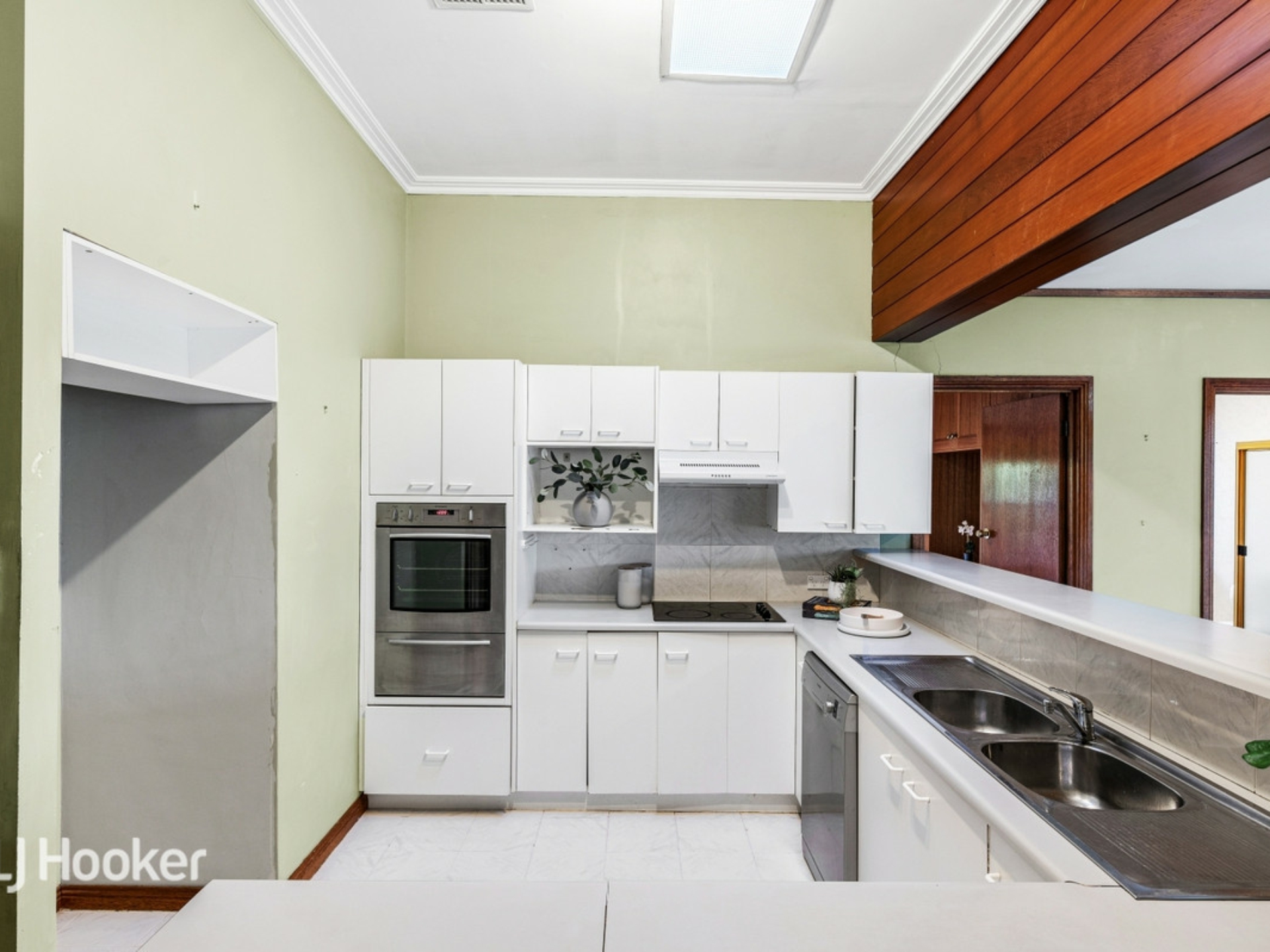 11 McKenna Street, KENSINGTON PARK