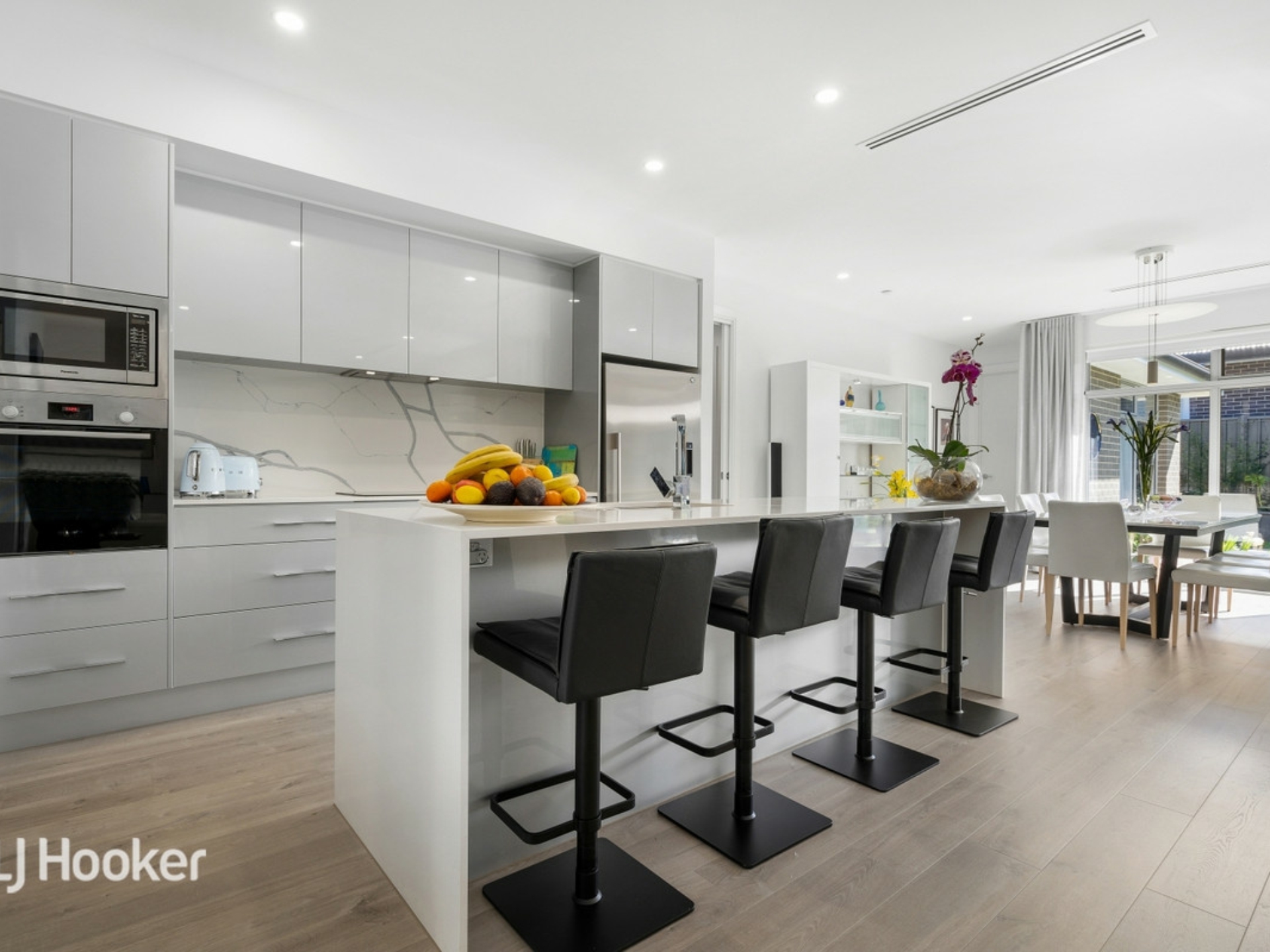42 Anglesey Avenue, ST GEORGES