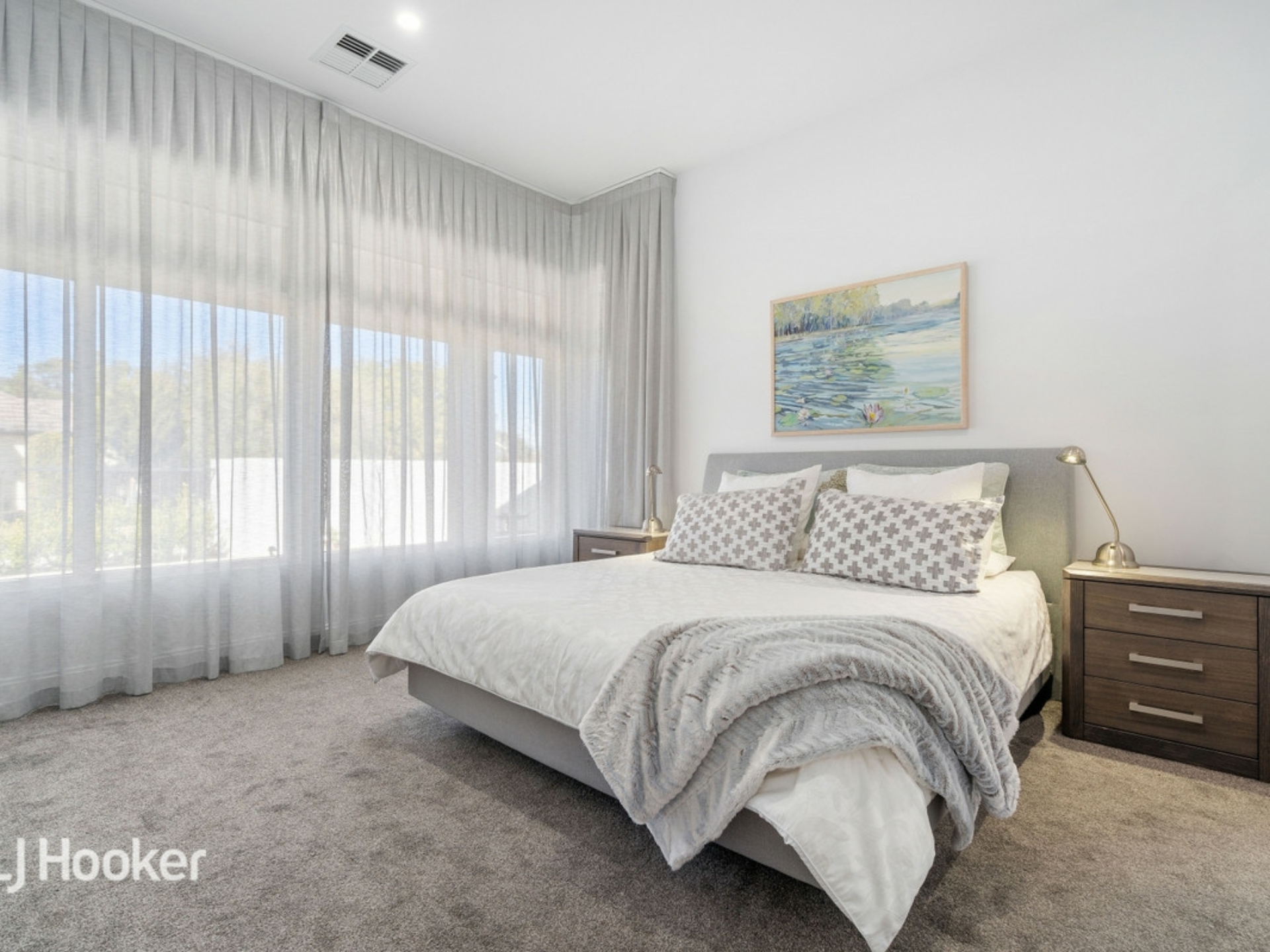 42 Anglesey Avenue, ST GEORGES