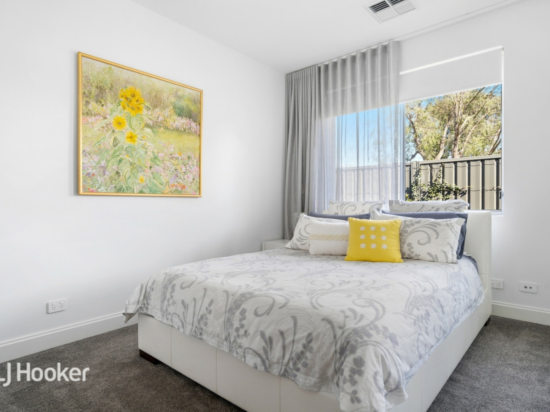 42 Anglesey Avenue, ST GEORGES