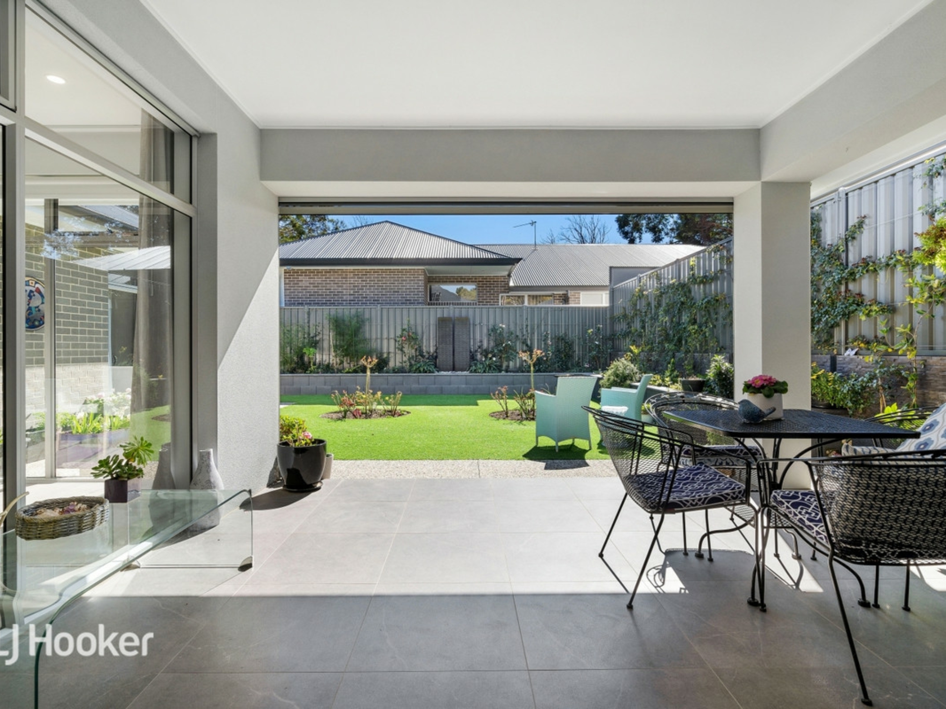 42 Anglesey Avenue, ST GEORGES