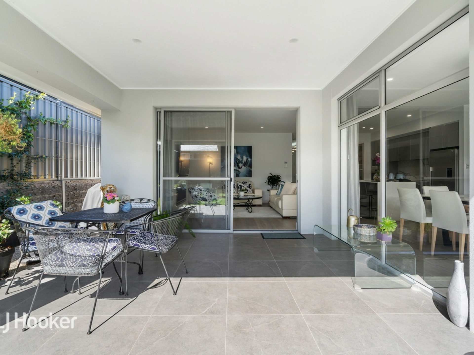 42 Anglesey Avenue, ST GEORGES
