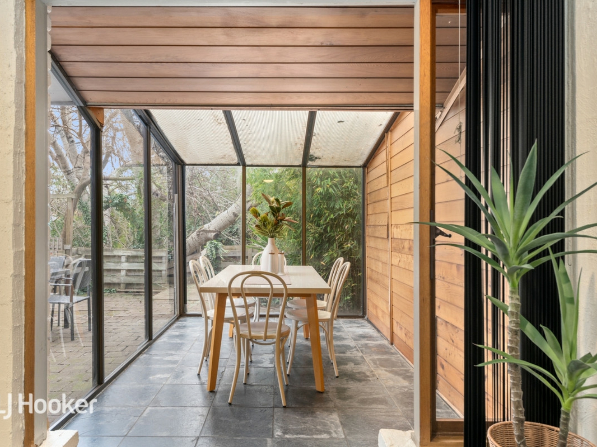 6/10 Simpson Parade, WAYVILLE