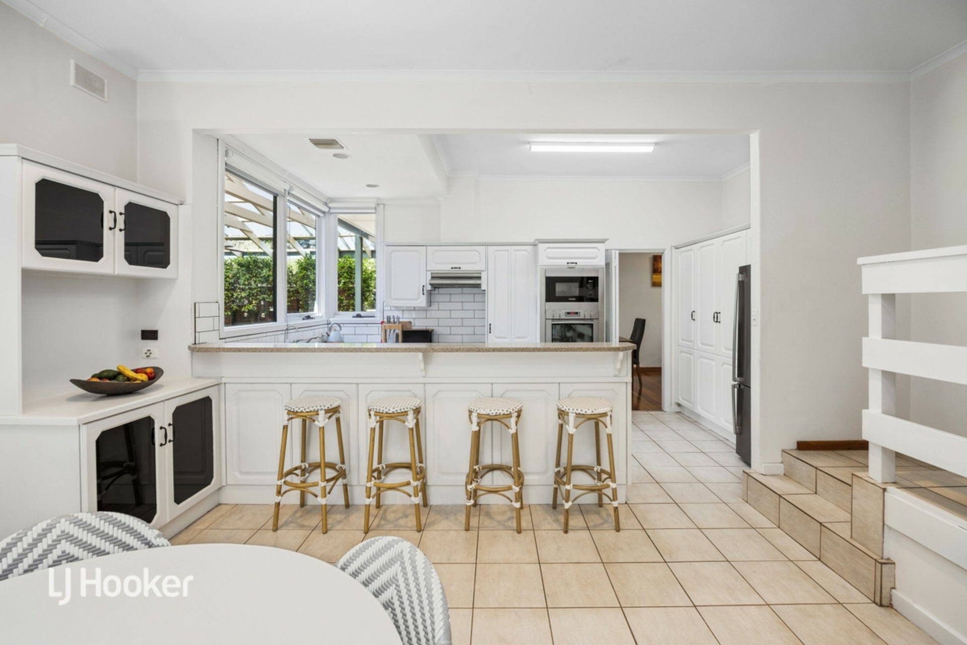 10 Hillridge Drive, BELAIR