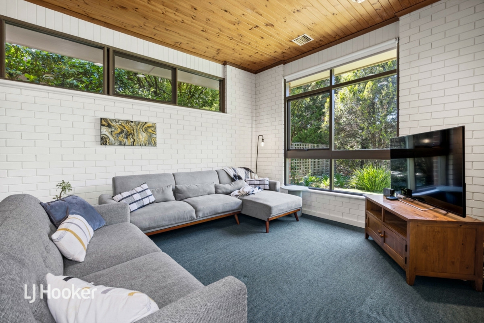10 Hillridge Drive, BELAIR