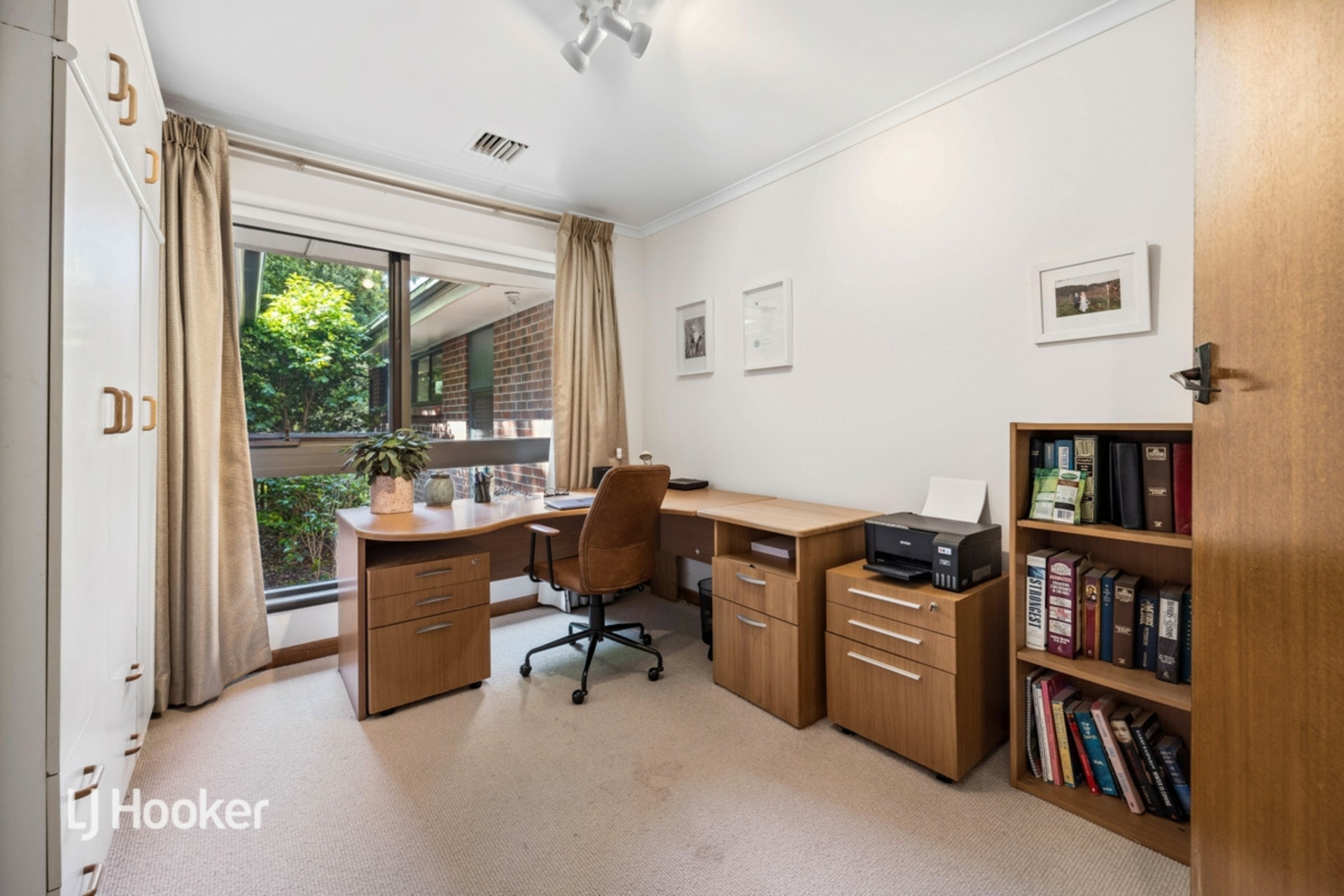 10 Hillridge Drive, BELAIR