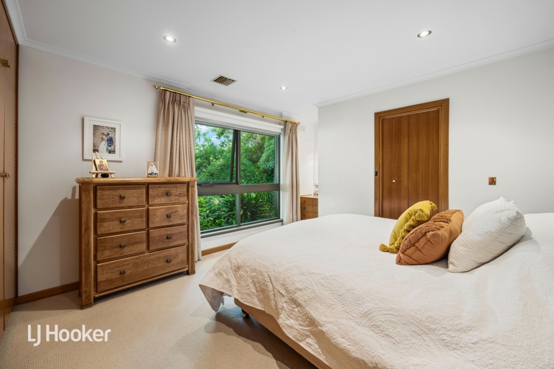 10 Hillridge Drive, BELAIR