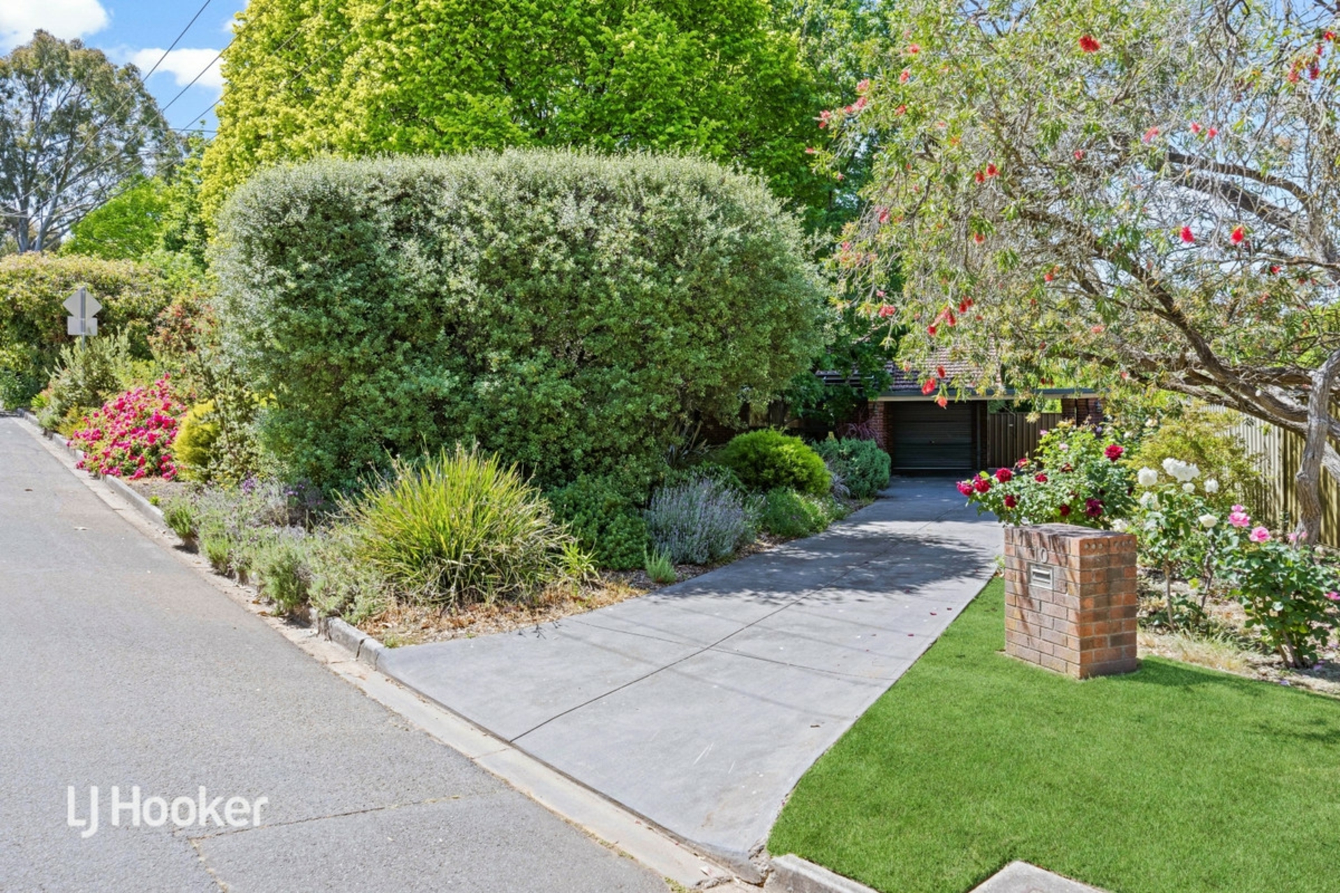 10 Hillridge Drive, BELAIR