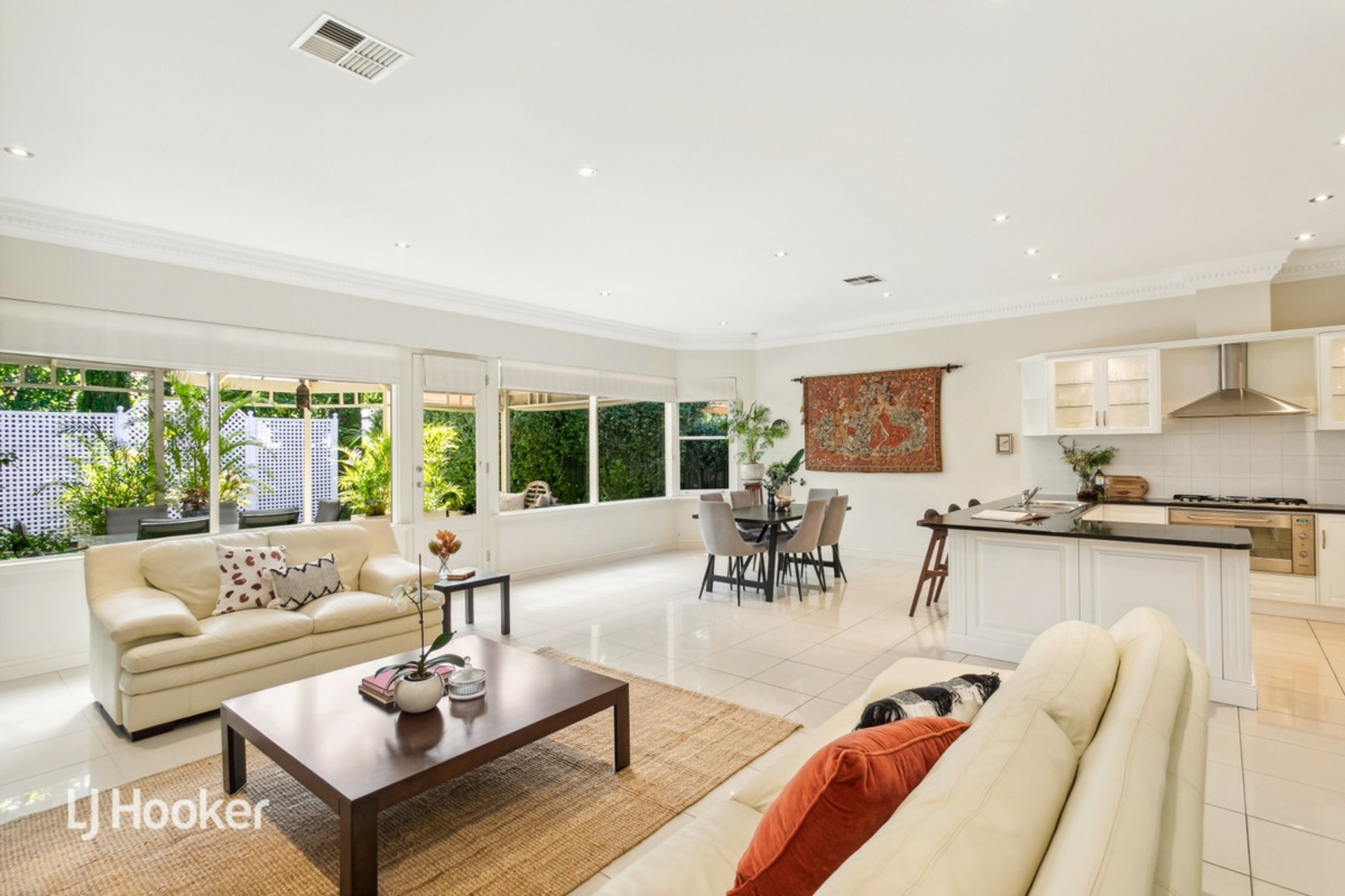 57A West Terrace, KENSINGTON GARDENS