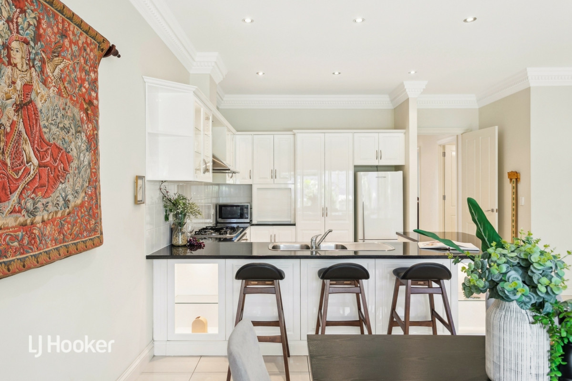 57A West Terrace, KENSINGTON GARDENS