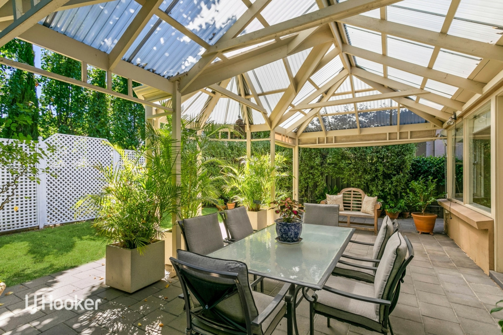 57A West Terrace, KENSINGTON GARDENS