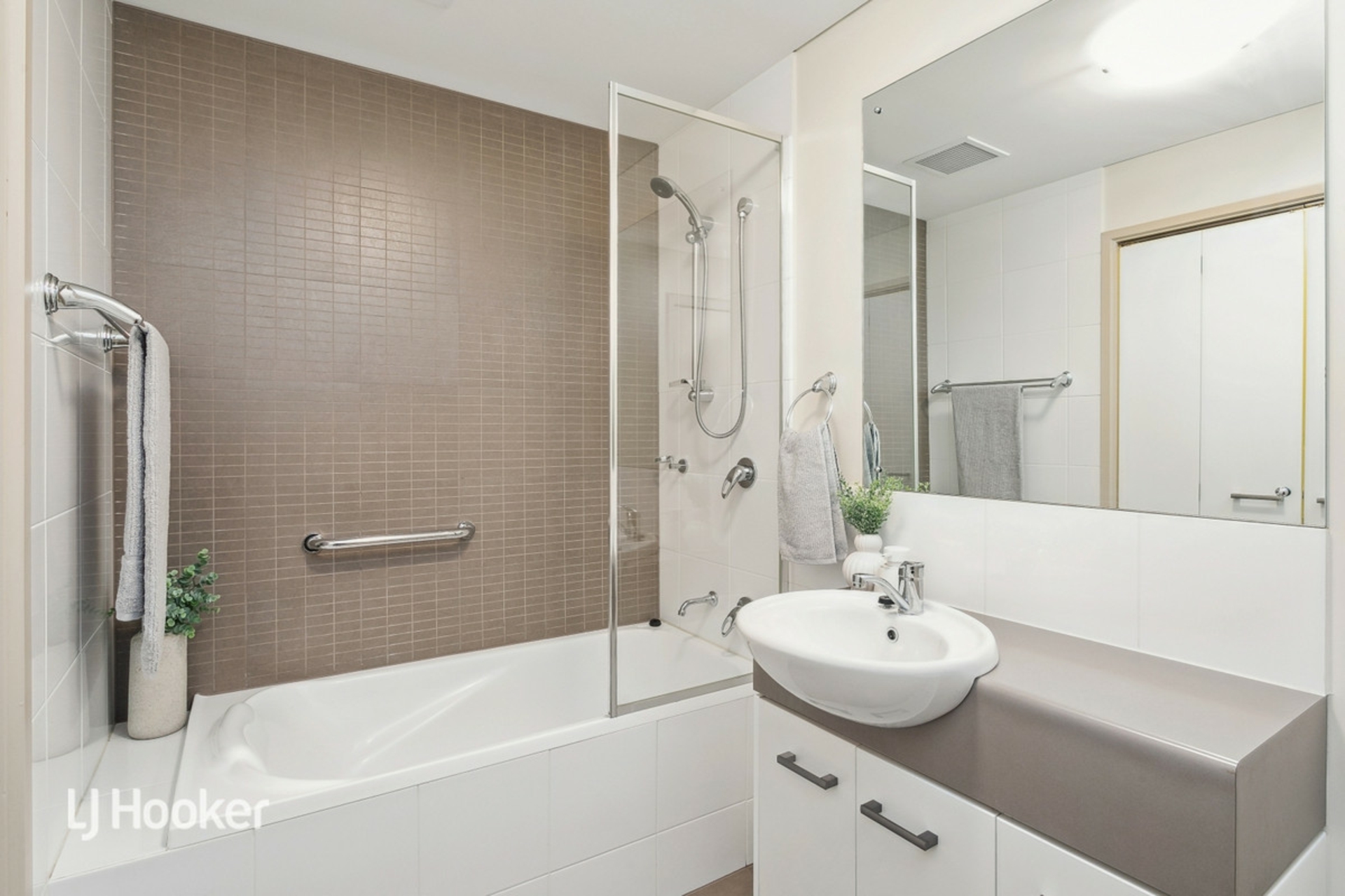 205/293 Angas Street, ADELAIDE