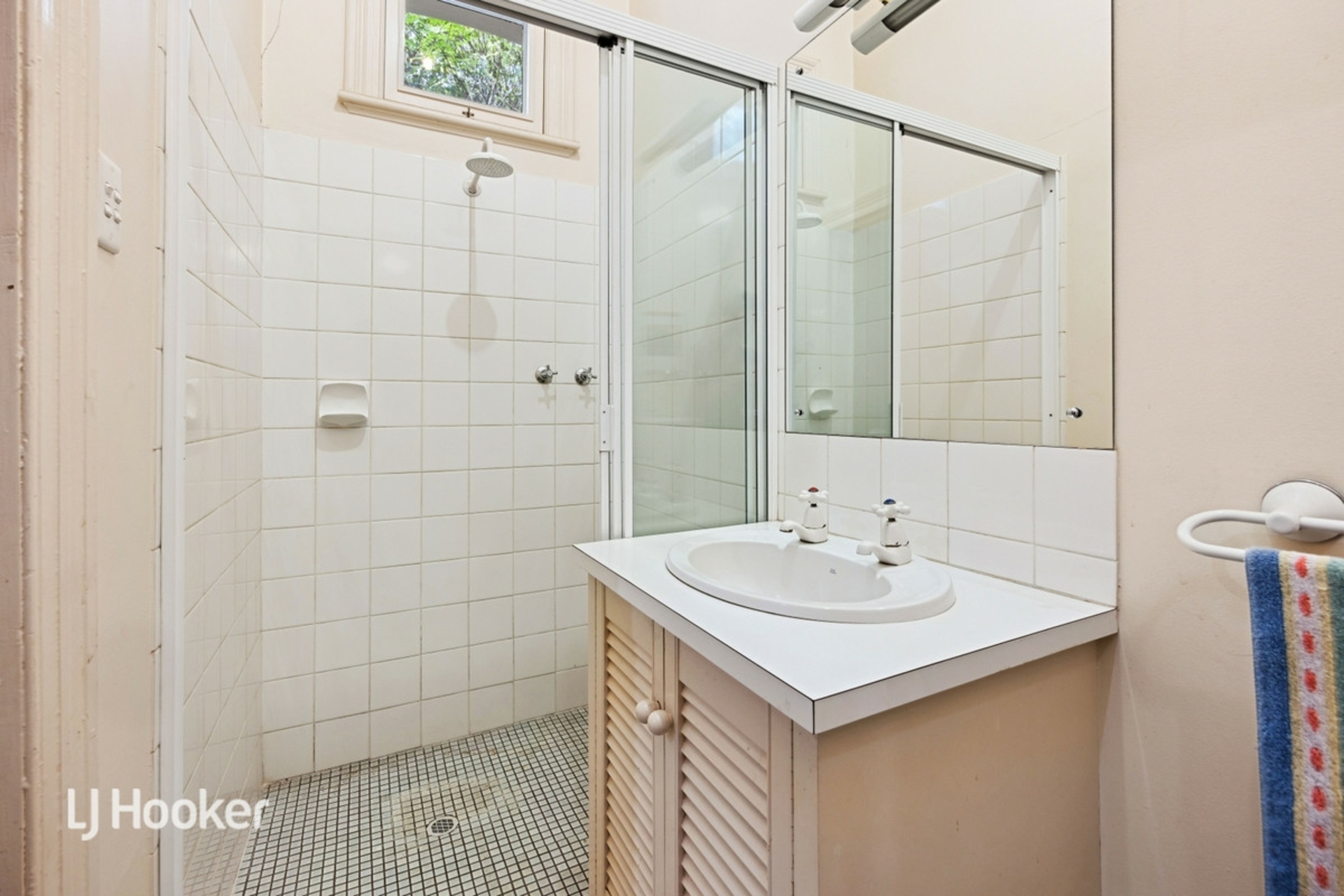 302 Kensington Road, LEABROOK