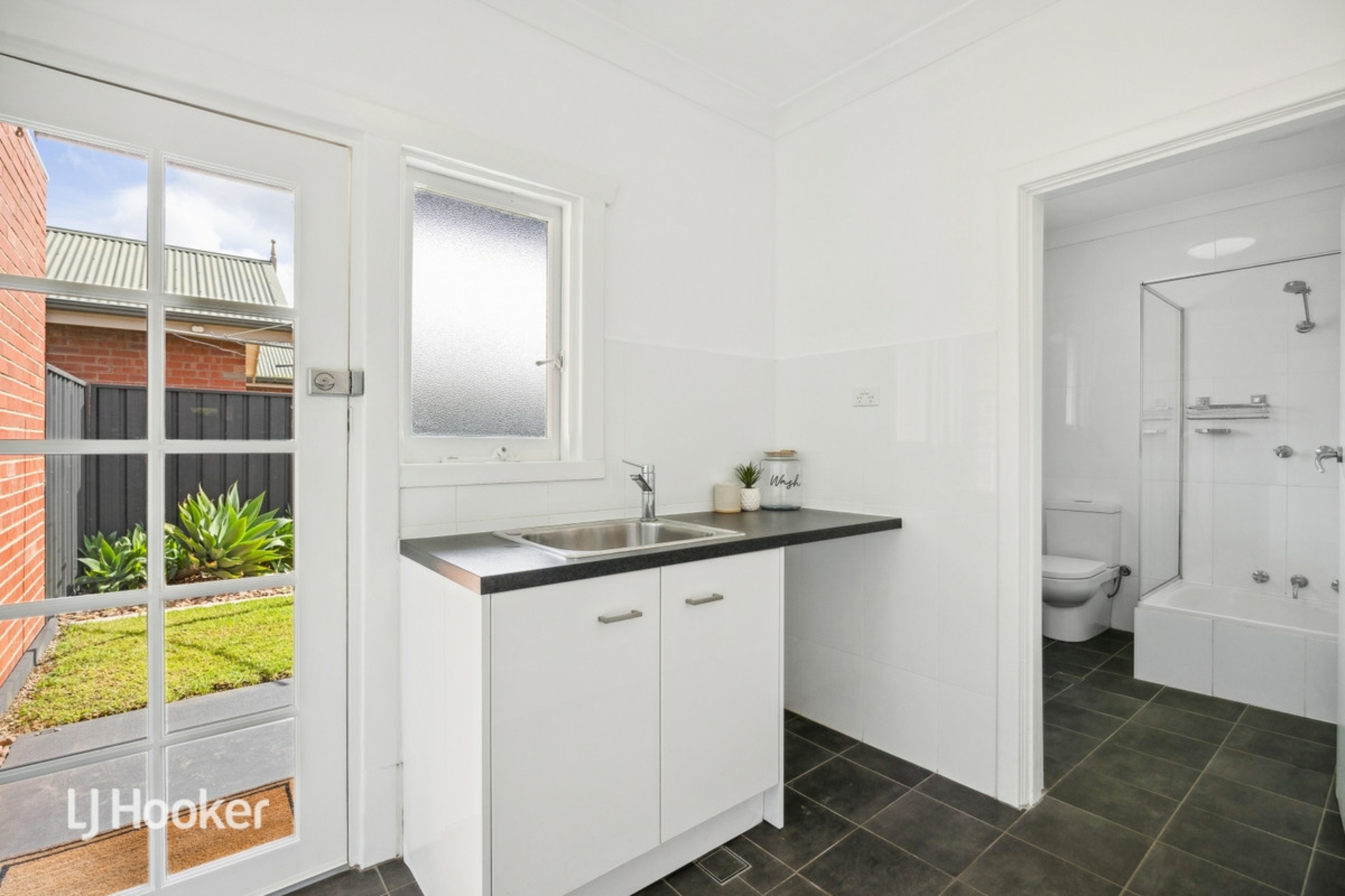12 Llandower Avenue, EVANDALE