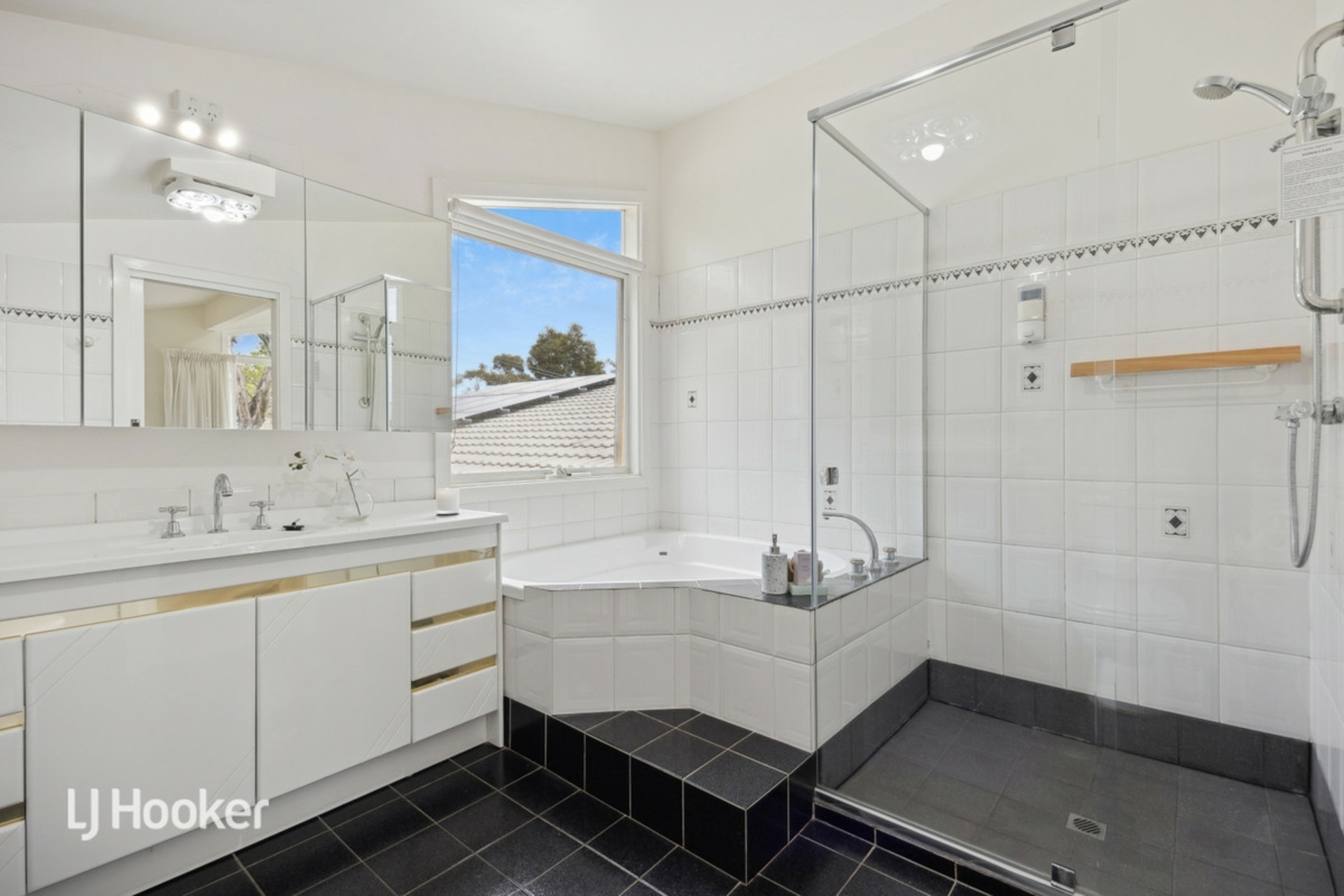 20 Heatherbank Terrace, STONYFELL