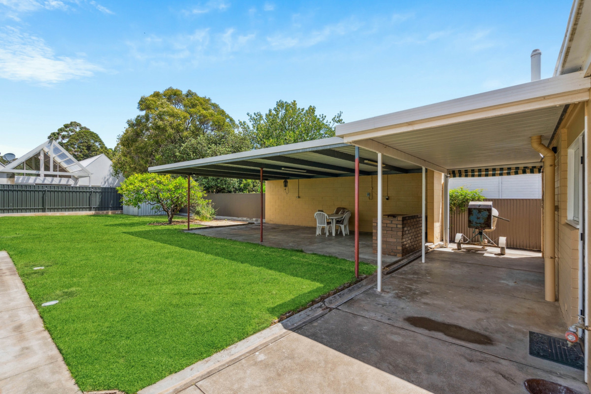 24 Rochester Street, LEABROOK