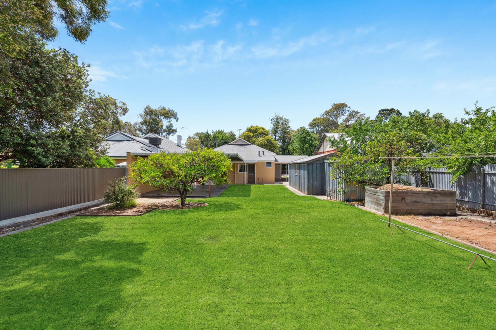 24 Rochester Street, LEABROOK