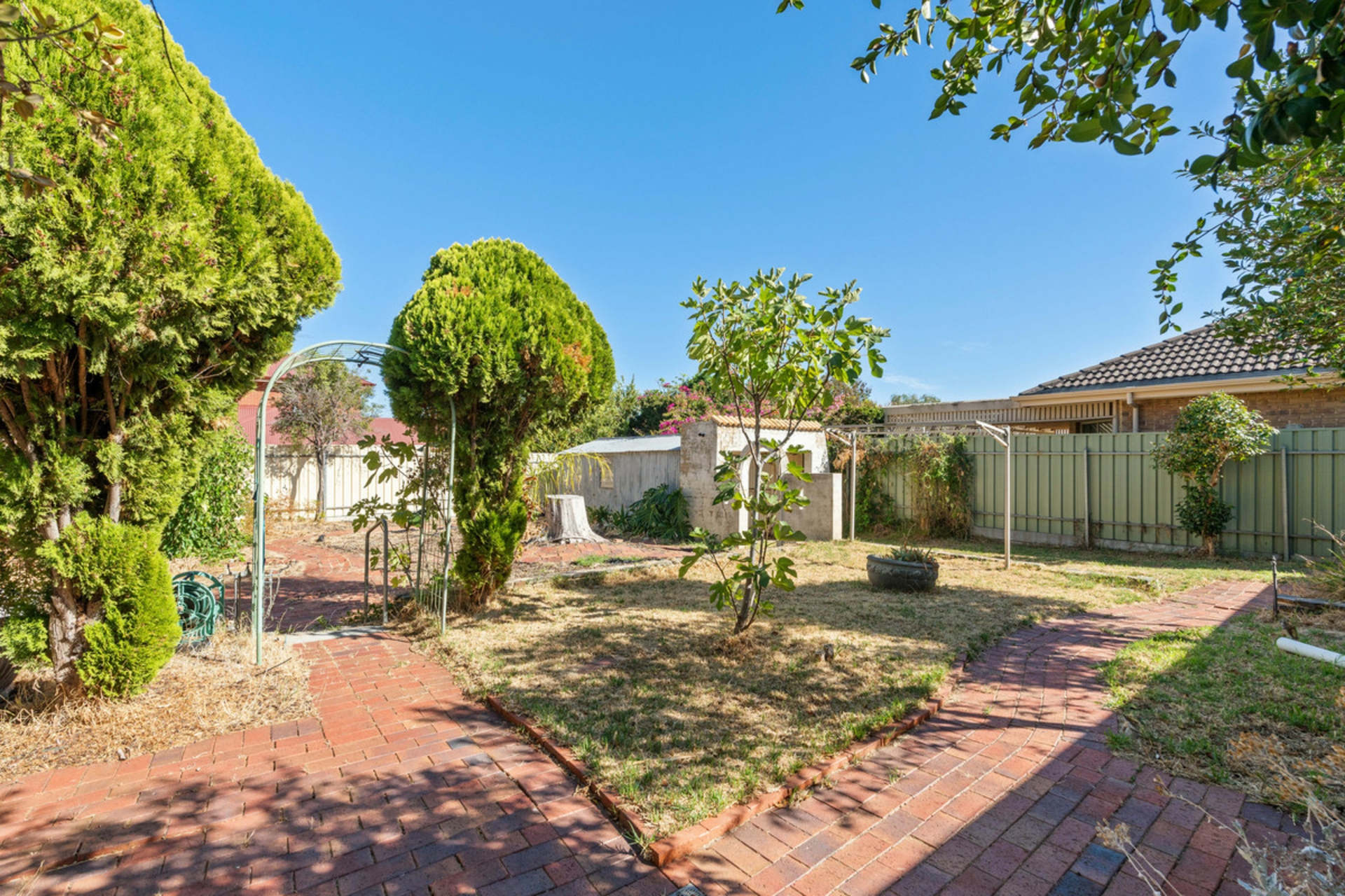7 Rothesay Avenue, HAZELWOOD PARK