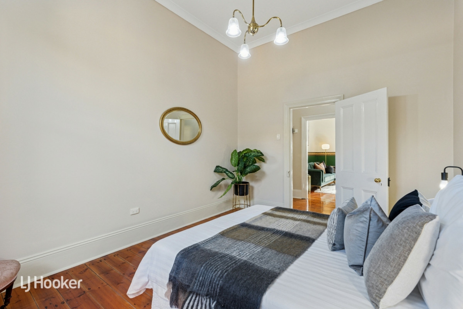 184 King William Road, HYDE PARK