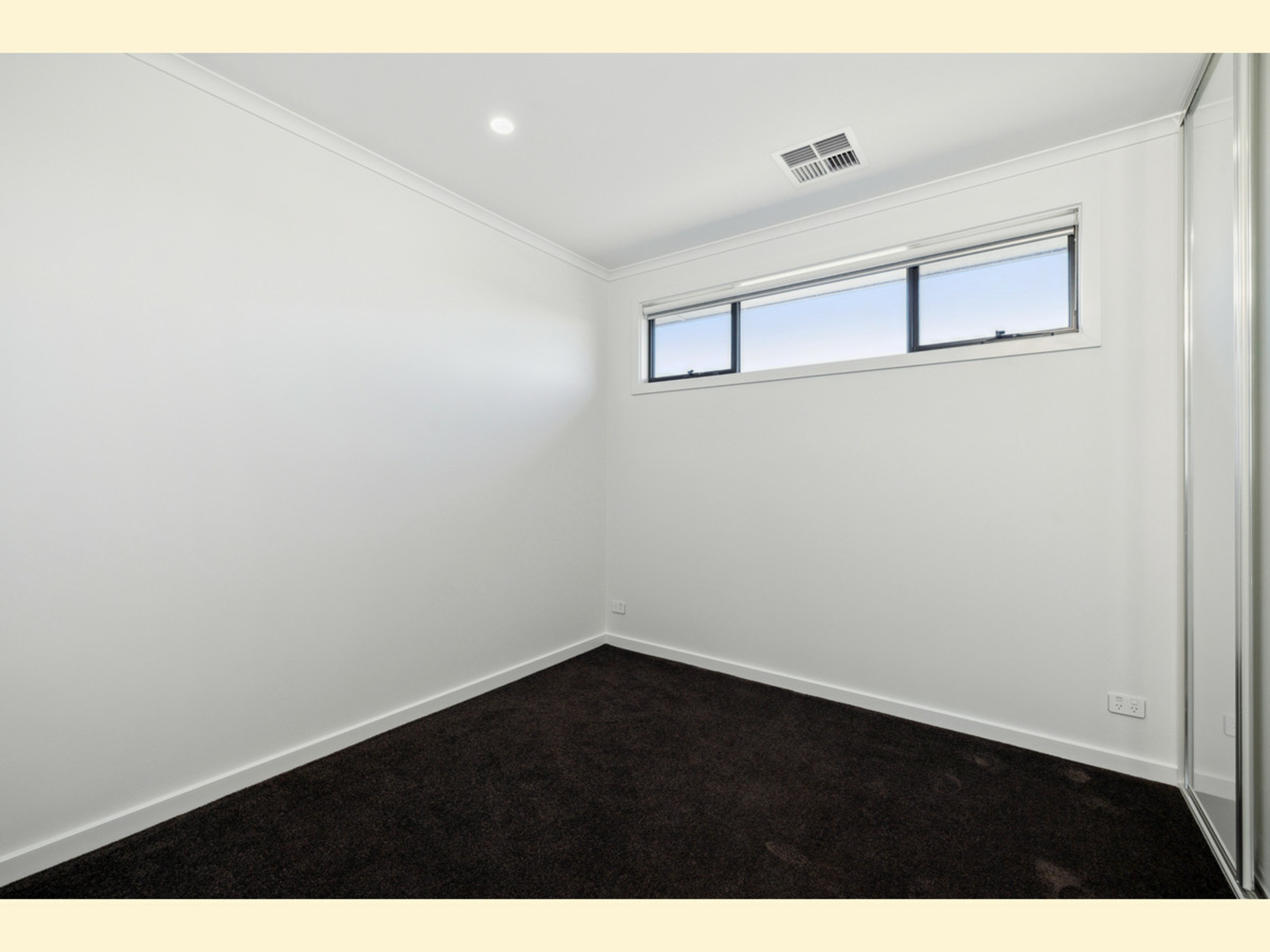28A & 28B Mayfield Avenue, HECTORVILLE