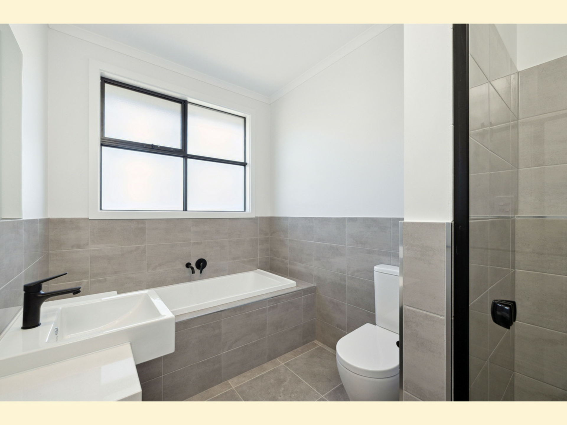 28A & 28B Mayfield Avenue, HECTORVILLE