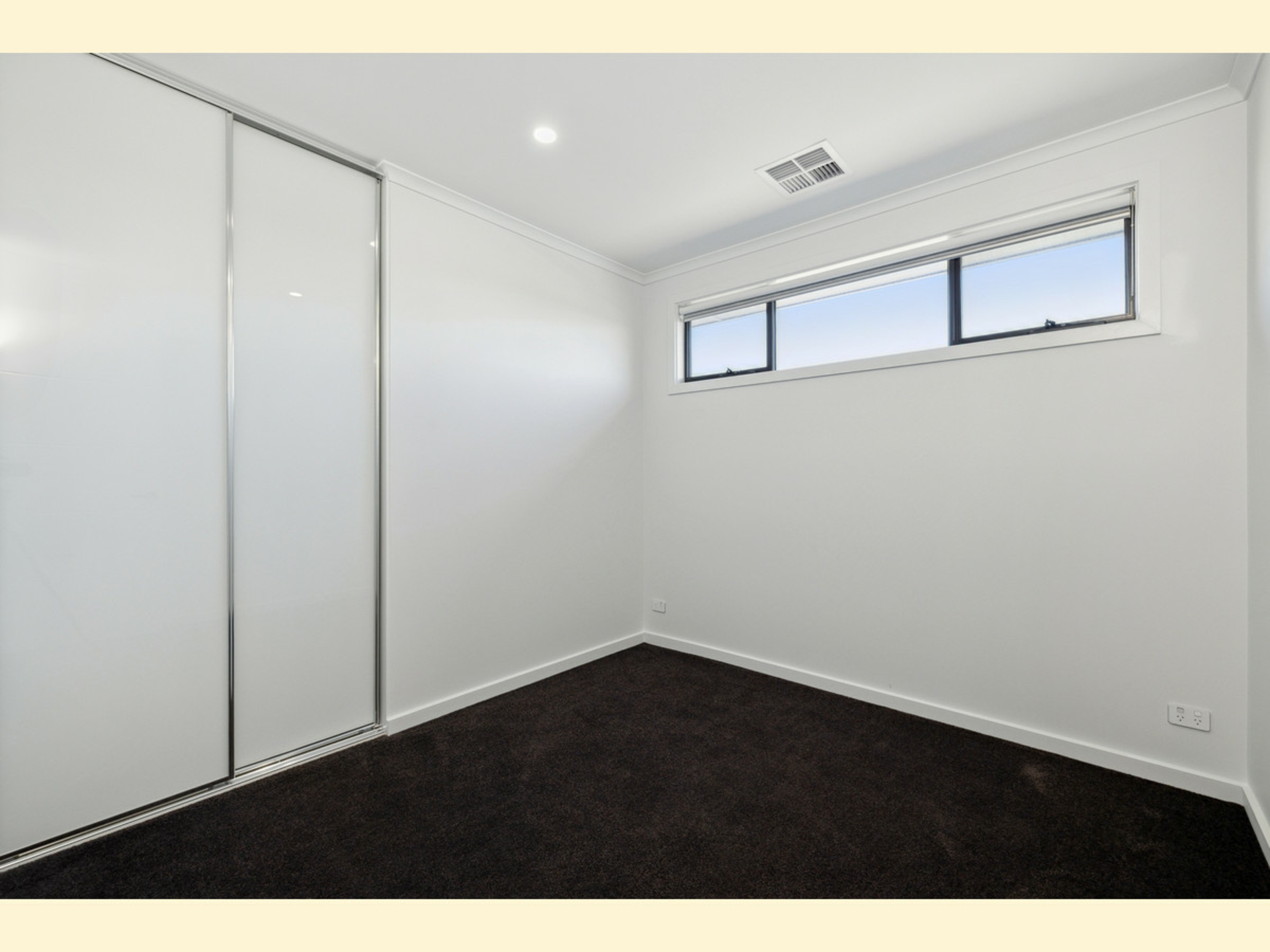 28A & 28B Mayfield Avenue, HECTORVILLE