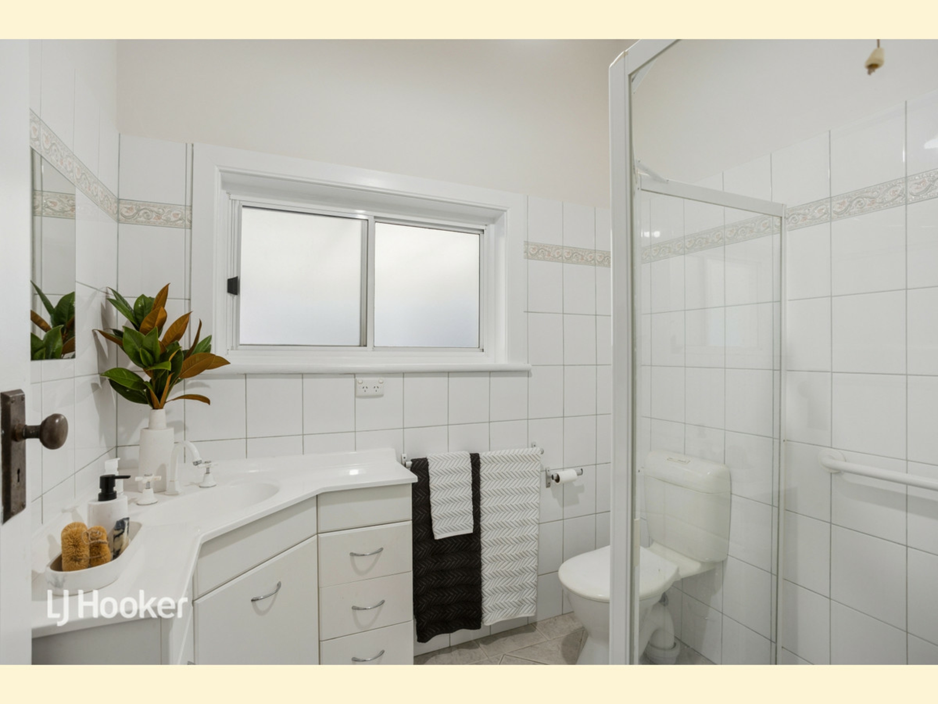 4 Elinor Terrace — photo 11 of 22