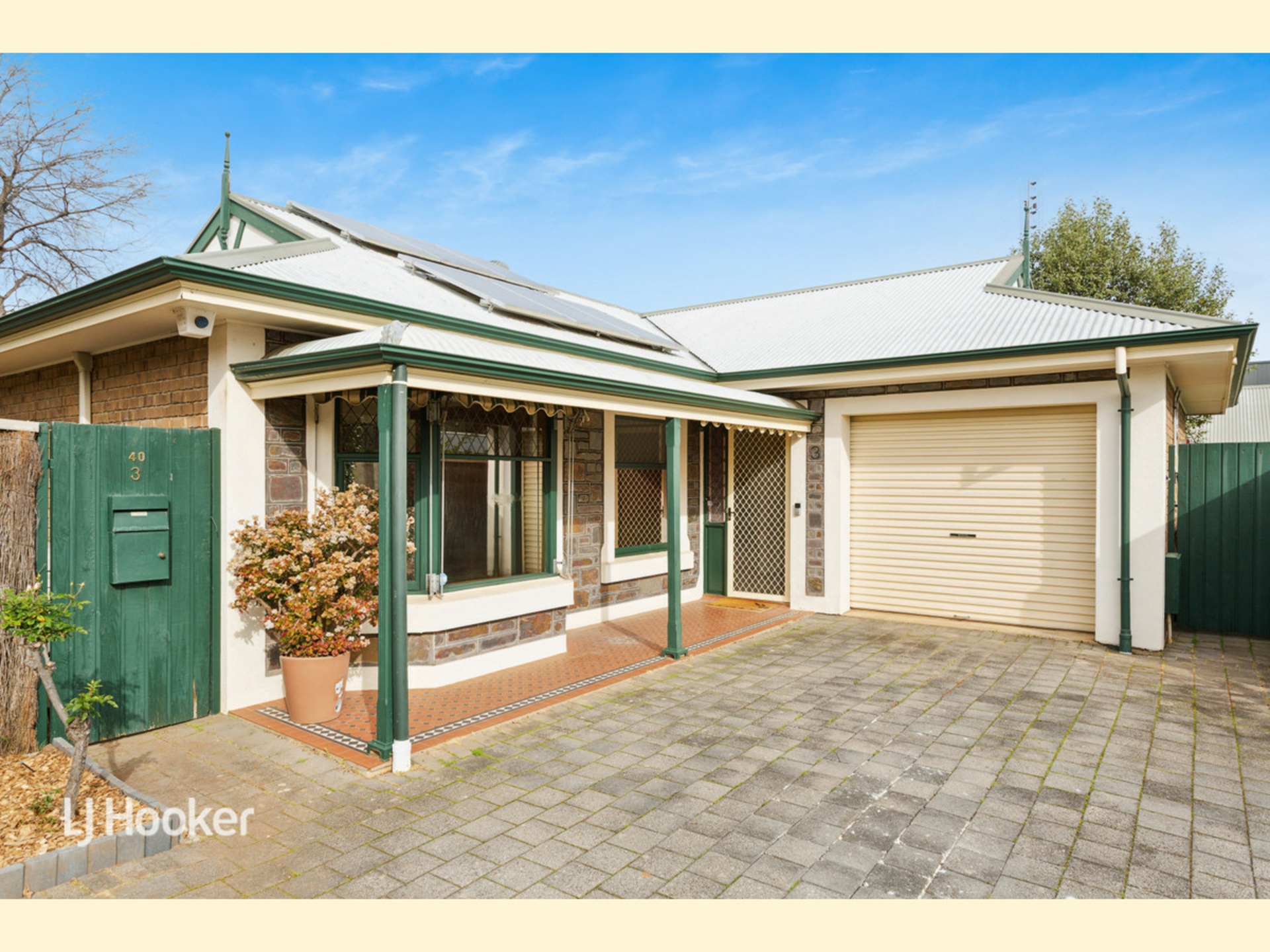 3/40 Windsor Road — photo 2 of 24