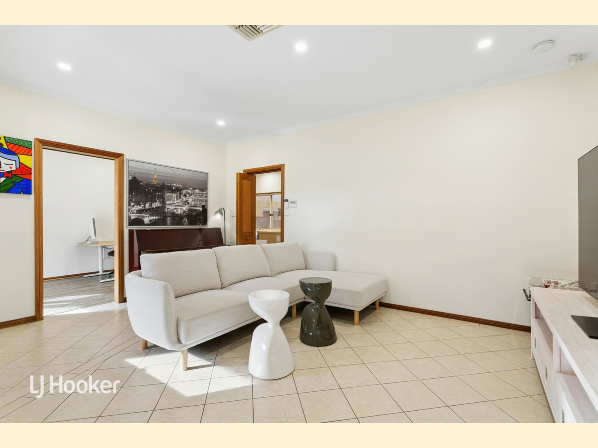 3/40 Windsor Road — photo 5 of 24