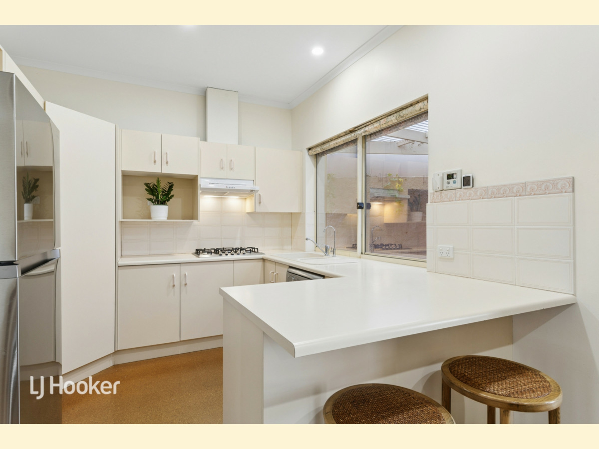 3/40 Windsor Road — photo 11 of 24