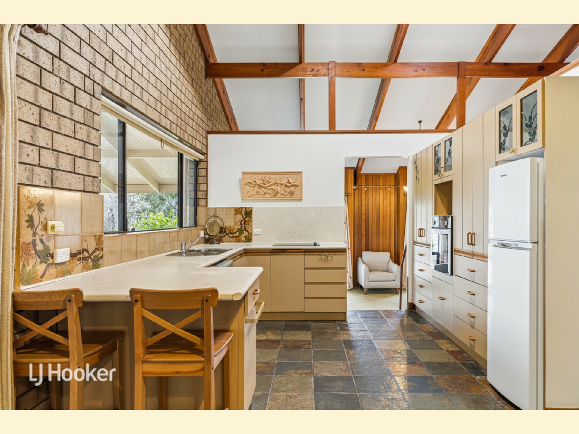 11 Windarra Avenue — photo 5 of 28