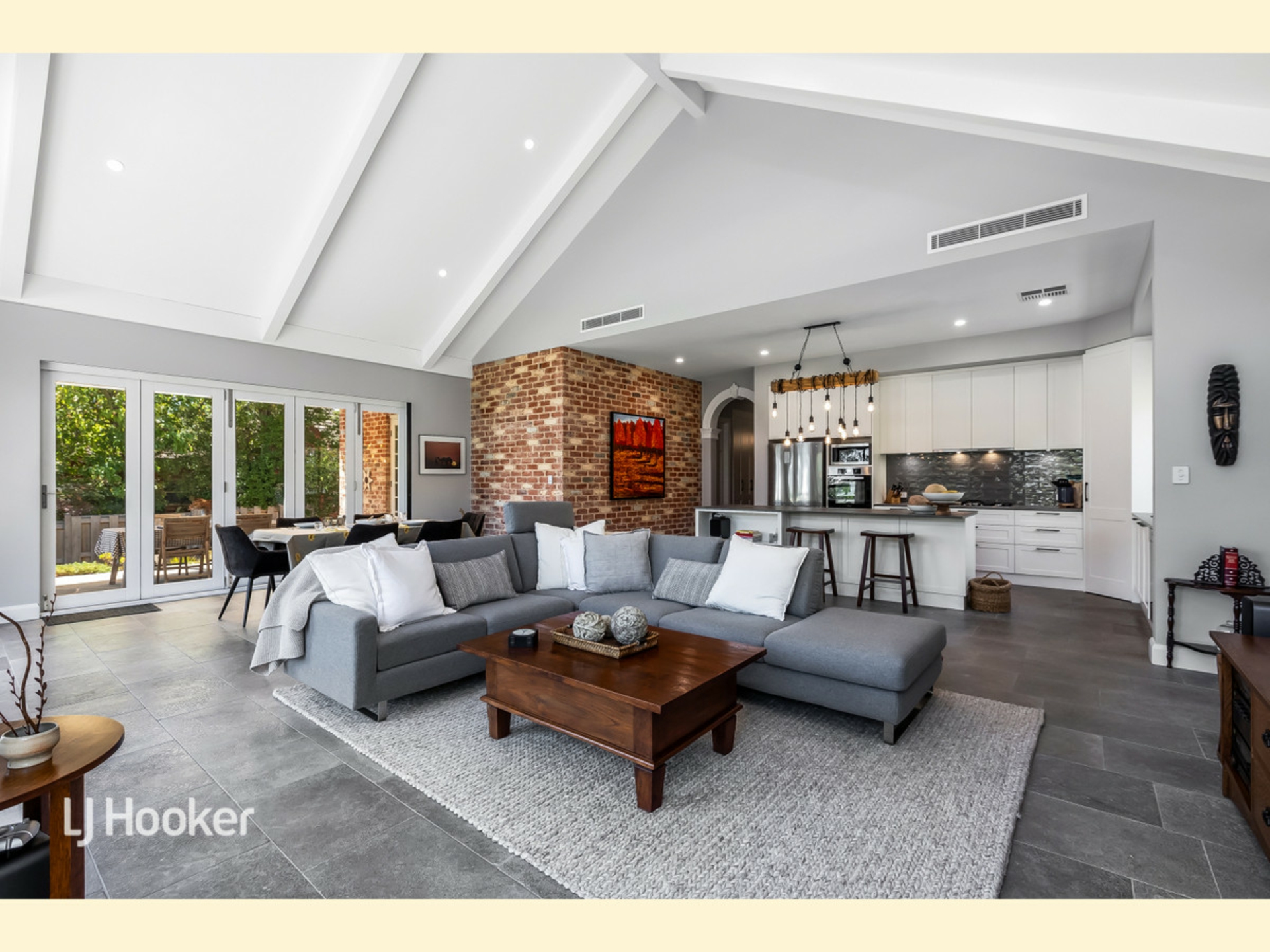 7 Oakleigh Avenue — photo 10 of 30