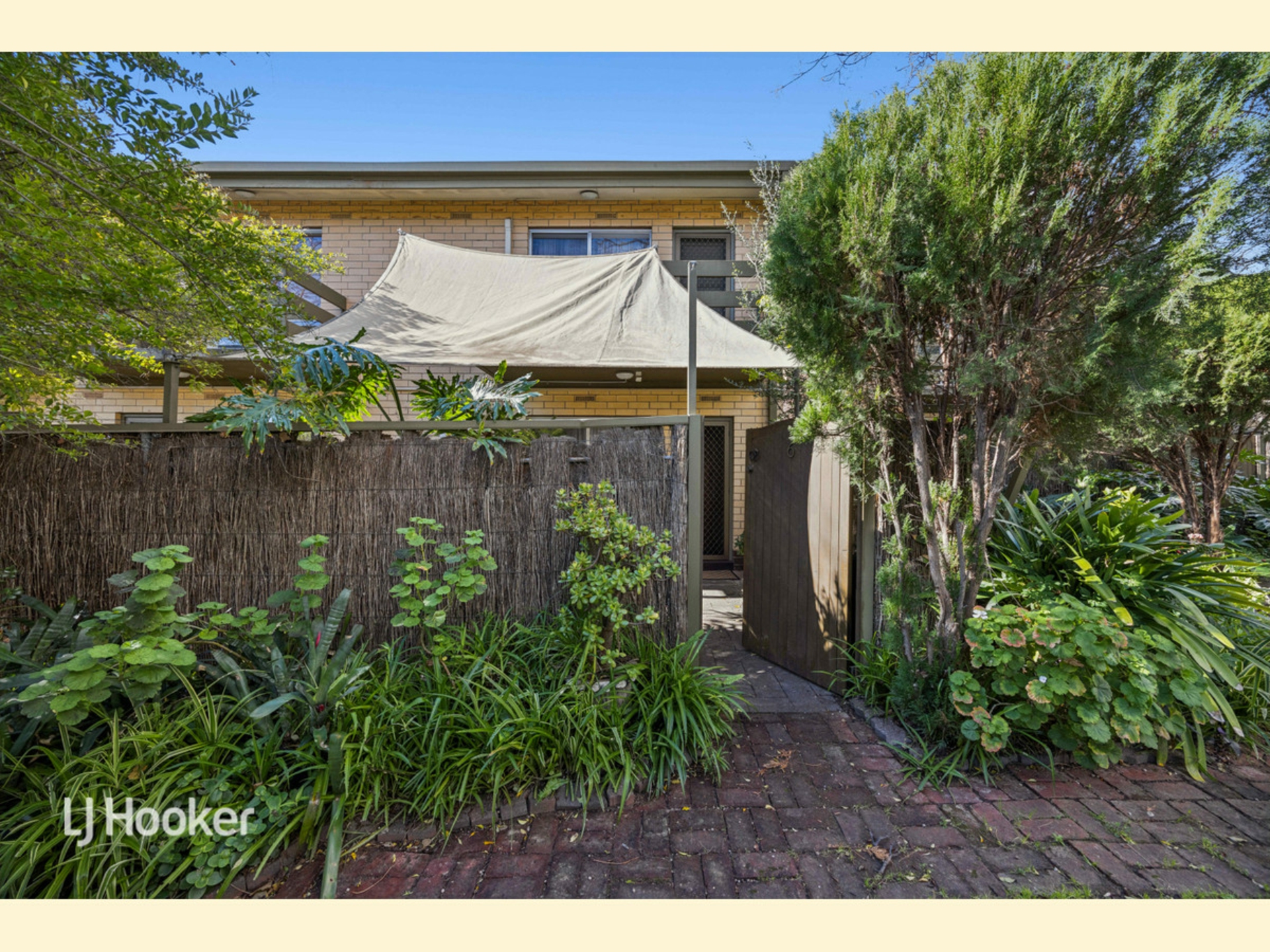 6/40 Bridge Street — photo 10 of 11