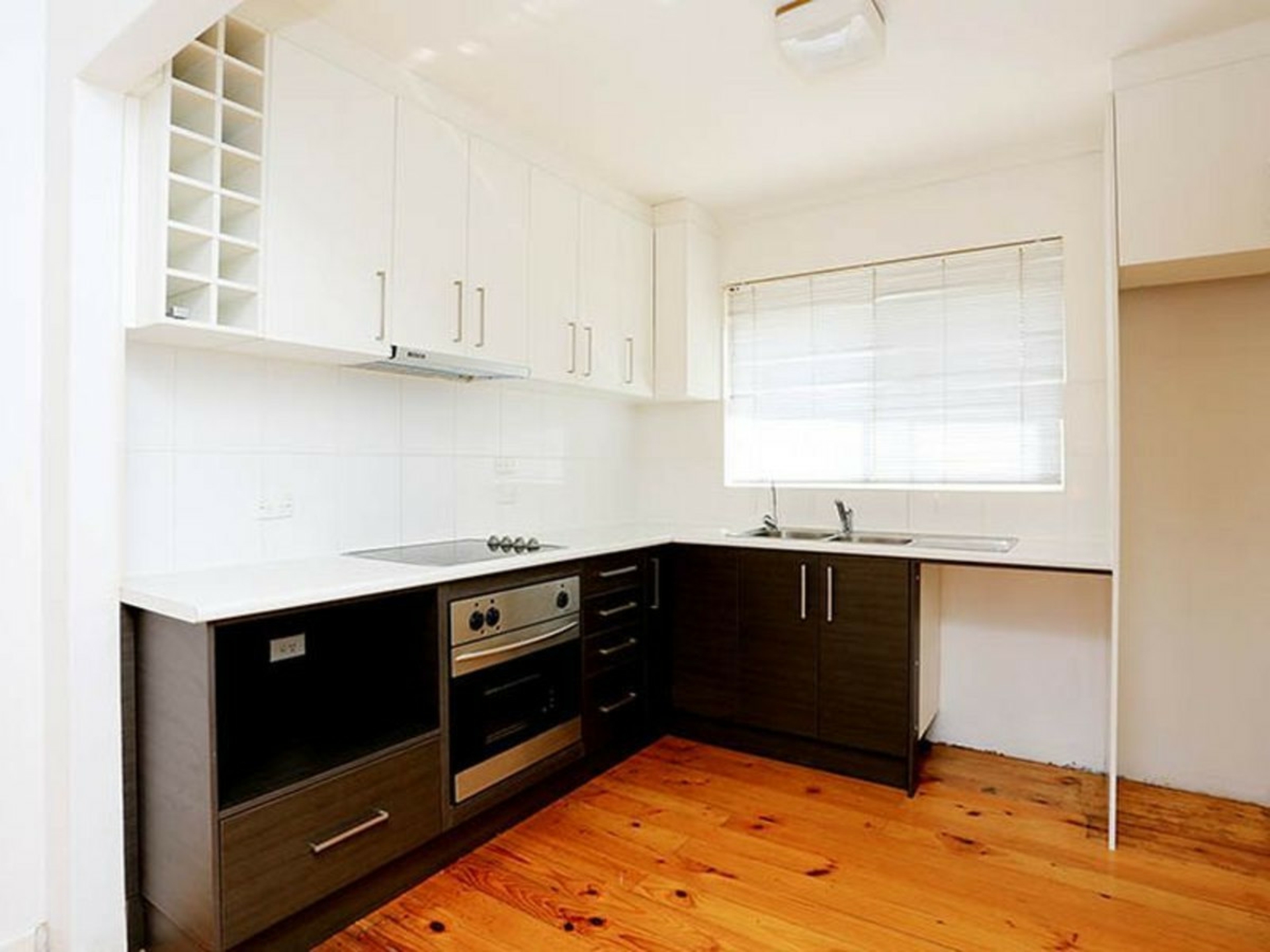 3/52 First Avenue — photo from LJ Hooker Kensington | Unley