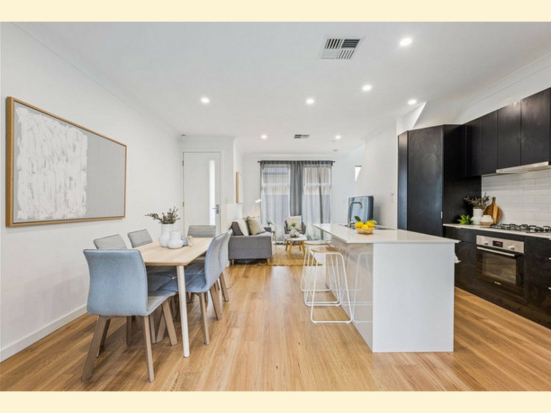 3/22 Reynell Road — photo 2 of 10