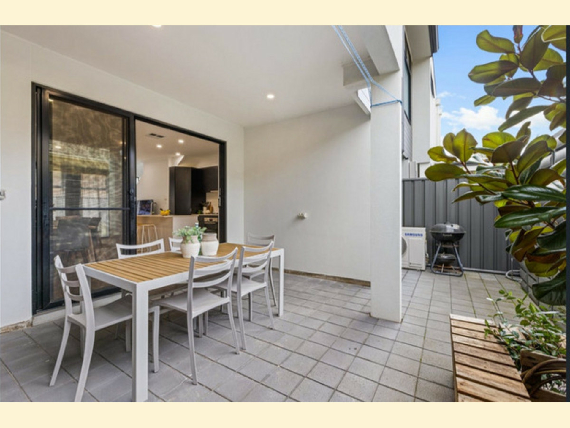 3/22 Reynell Road — photo 9 of 10
