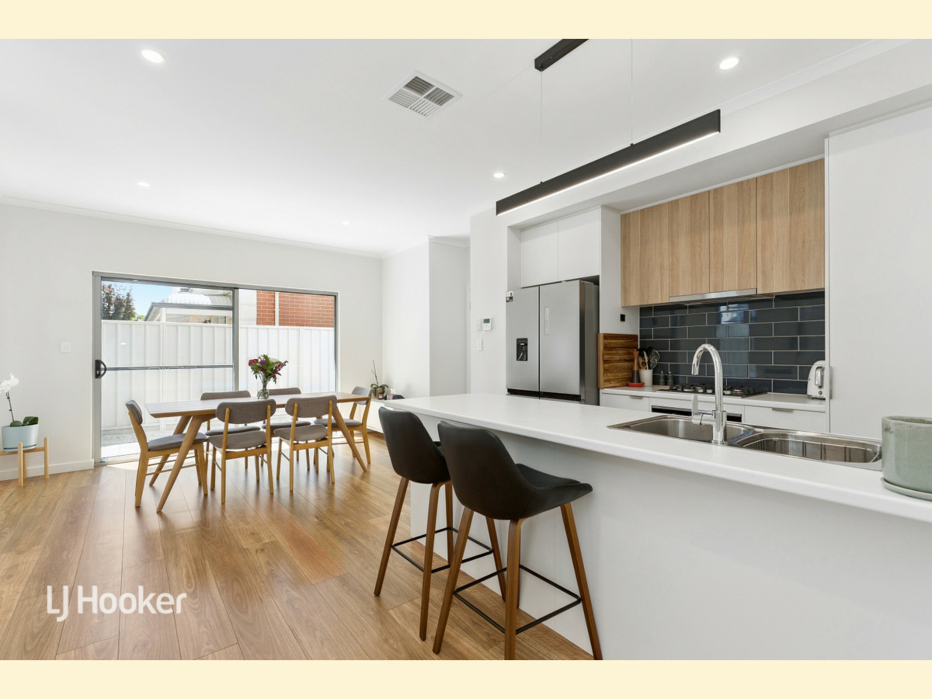 17A Surrey Road — photo 8 of 10