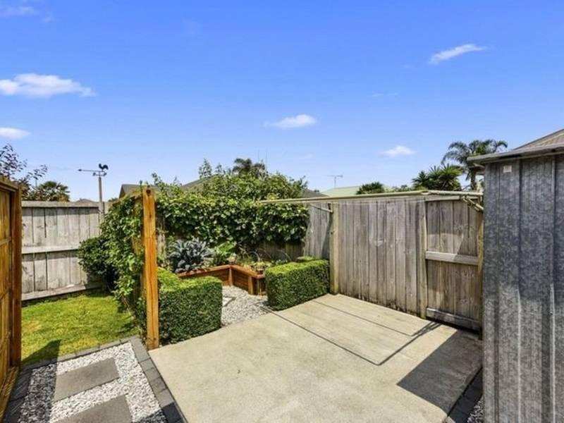 1 Acton Vale, ROTOTUNA