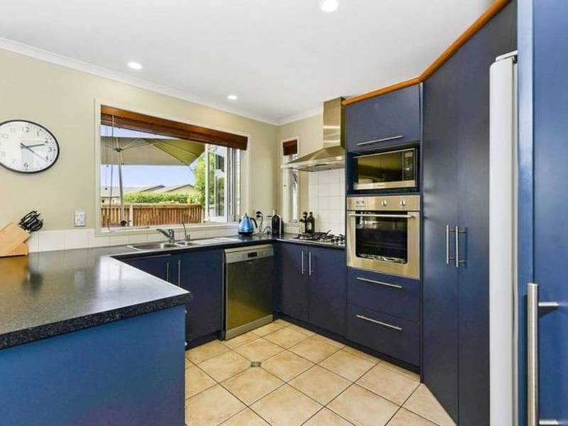 1 Acton Vale, ROTOTUNA