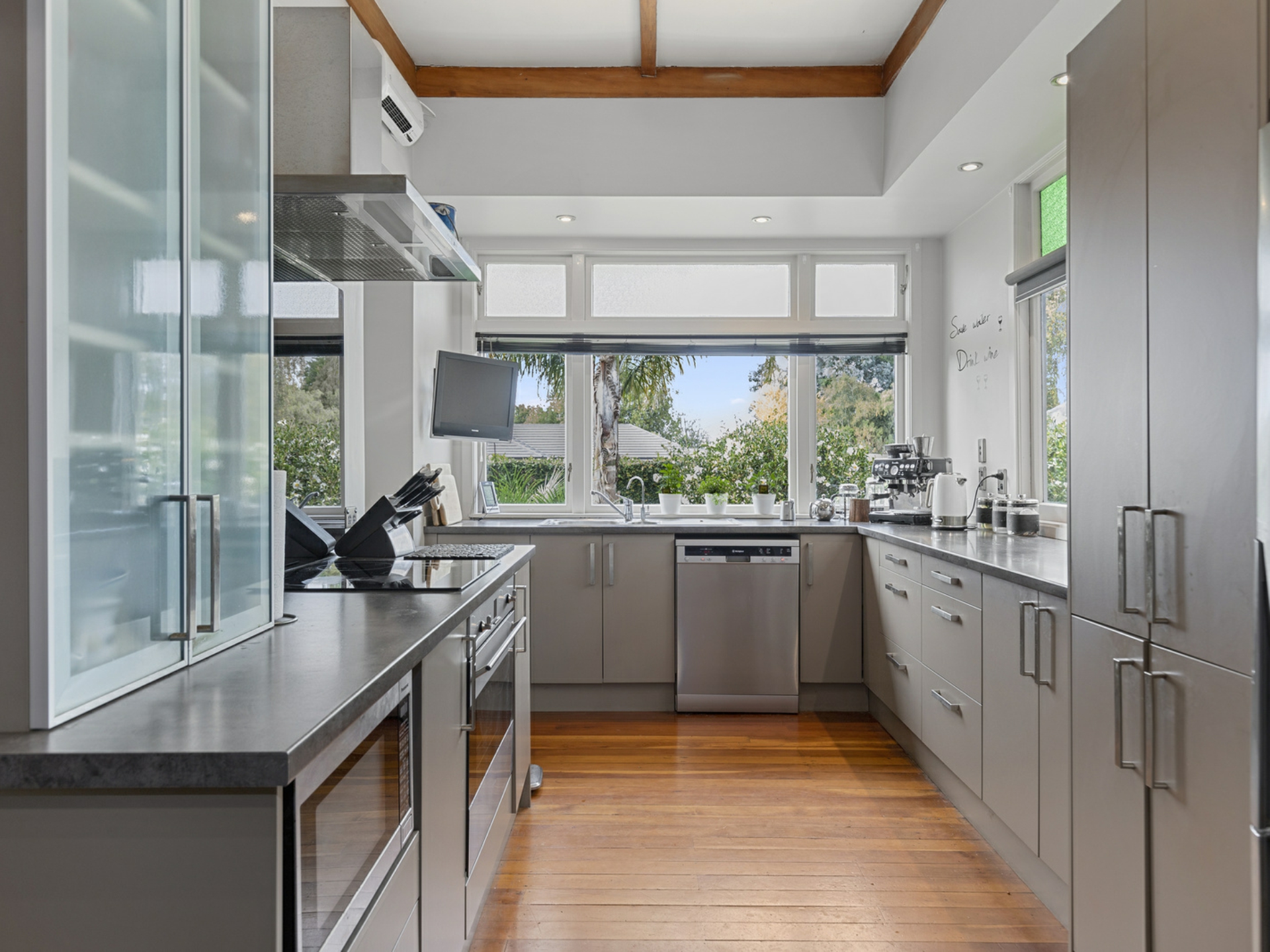 28 Waikato Esplanade, NGARUAWAHIA