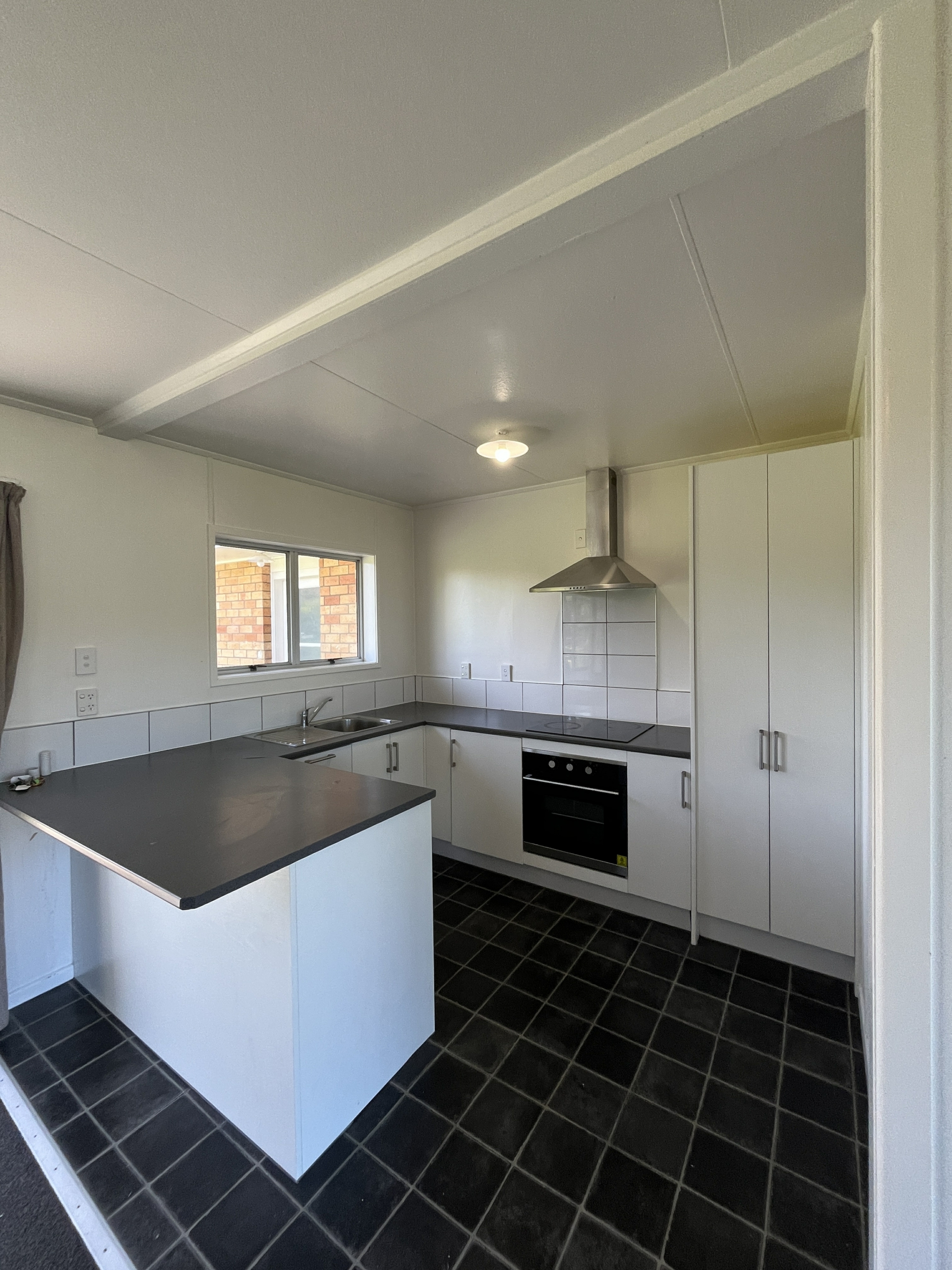 24 Porritt Avenue, HUNTLY