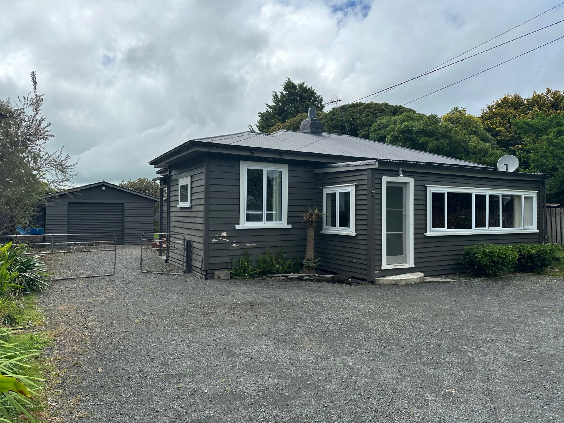 63 Great South Road, TAUPIRI