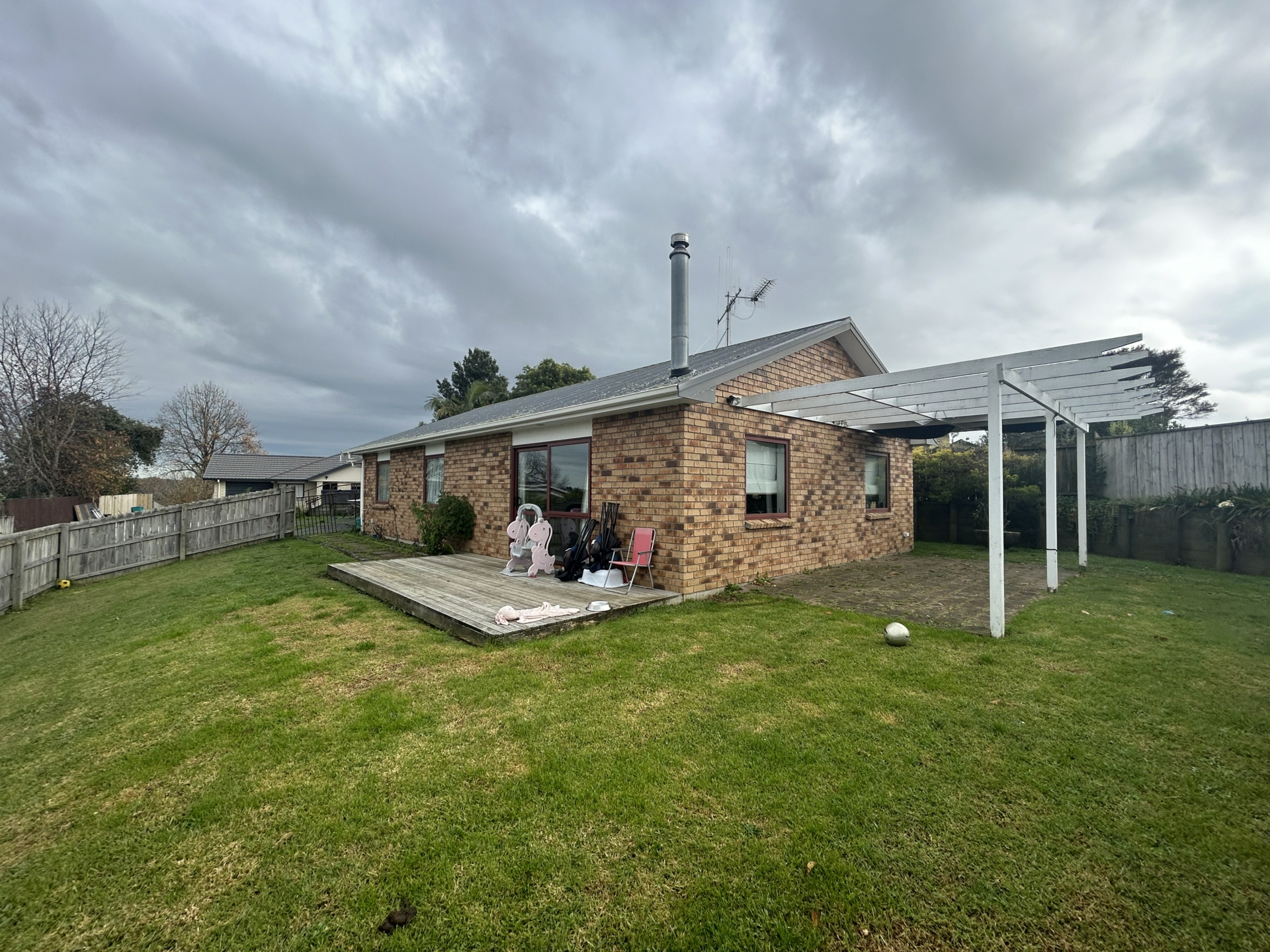 24A Roto Street, TE KAUWHATA